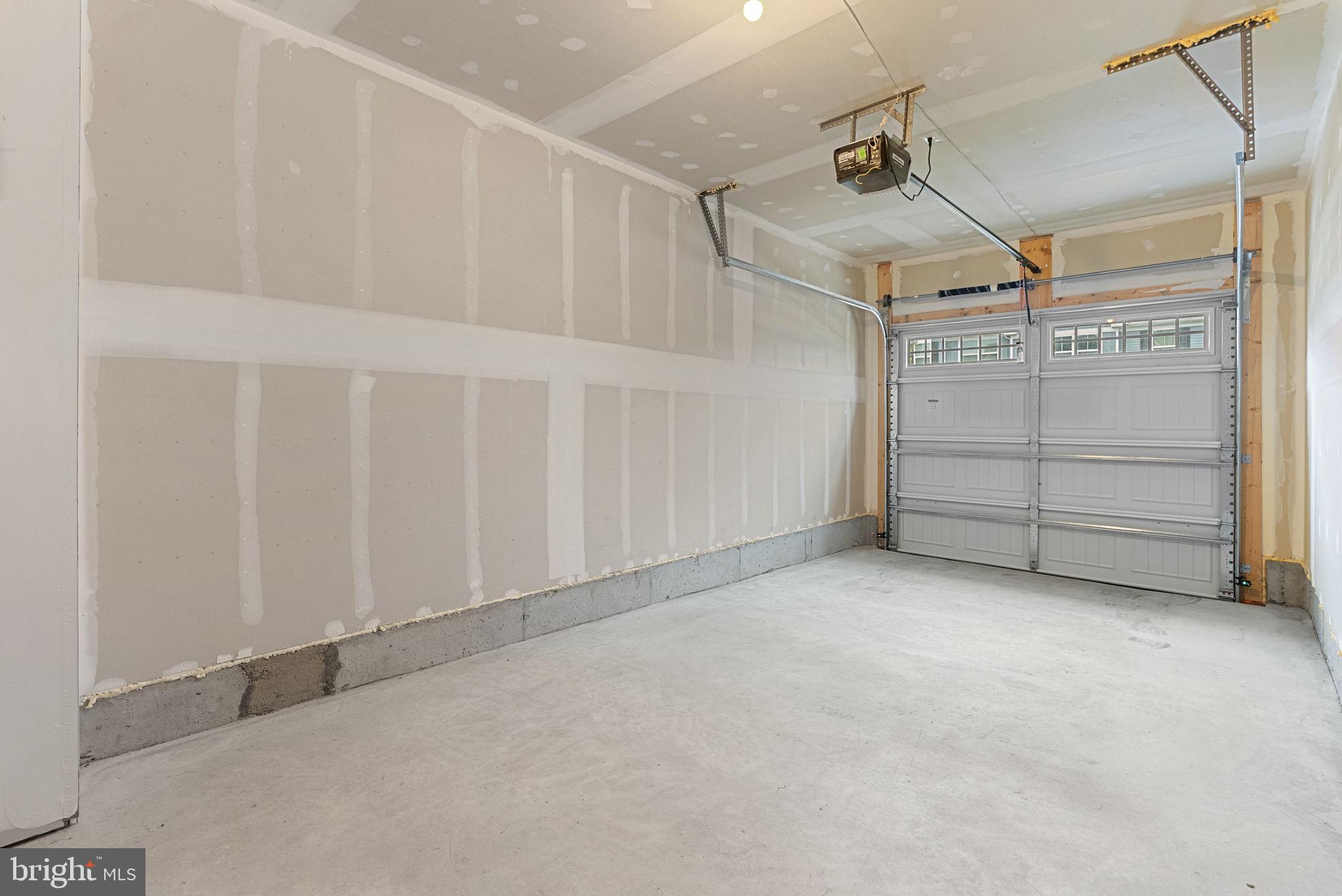 ARCADIA NORTH - Residential