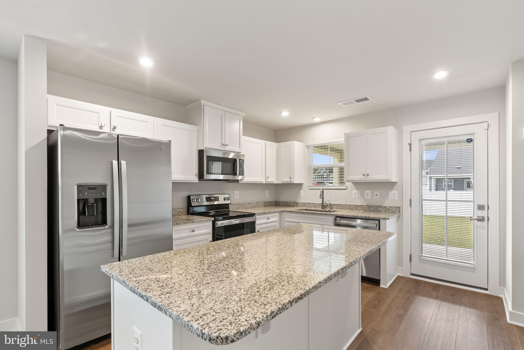 ARCADIA NORTH - Residential