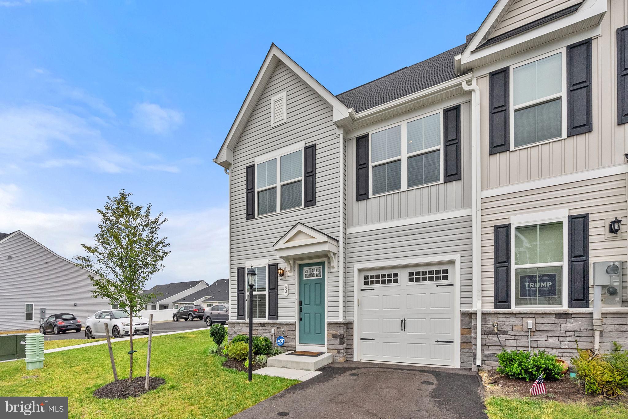 ARCADIA NORTH - Residential