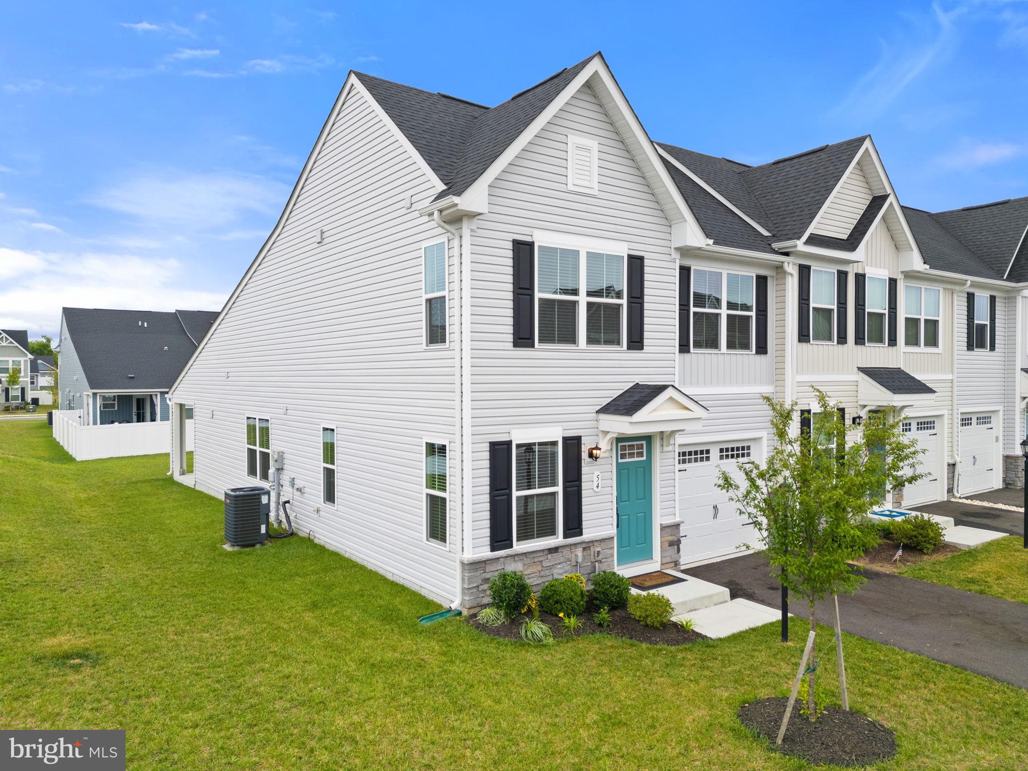 ARCADIA NORTH - Residential