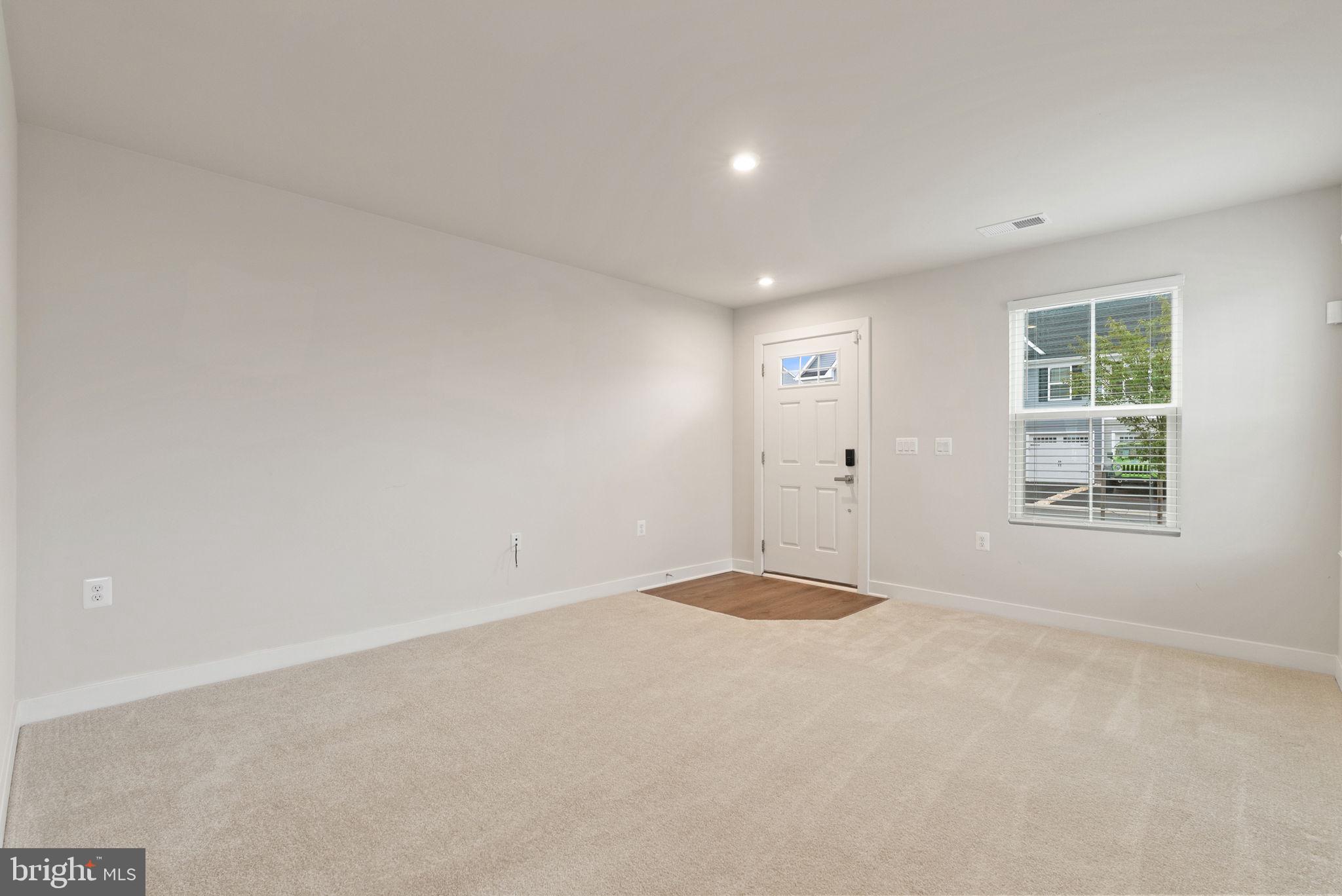 ARCADIA NORTH - Residential