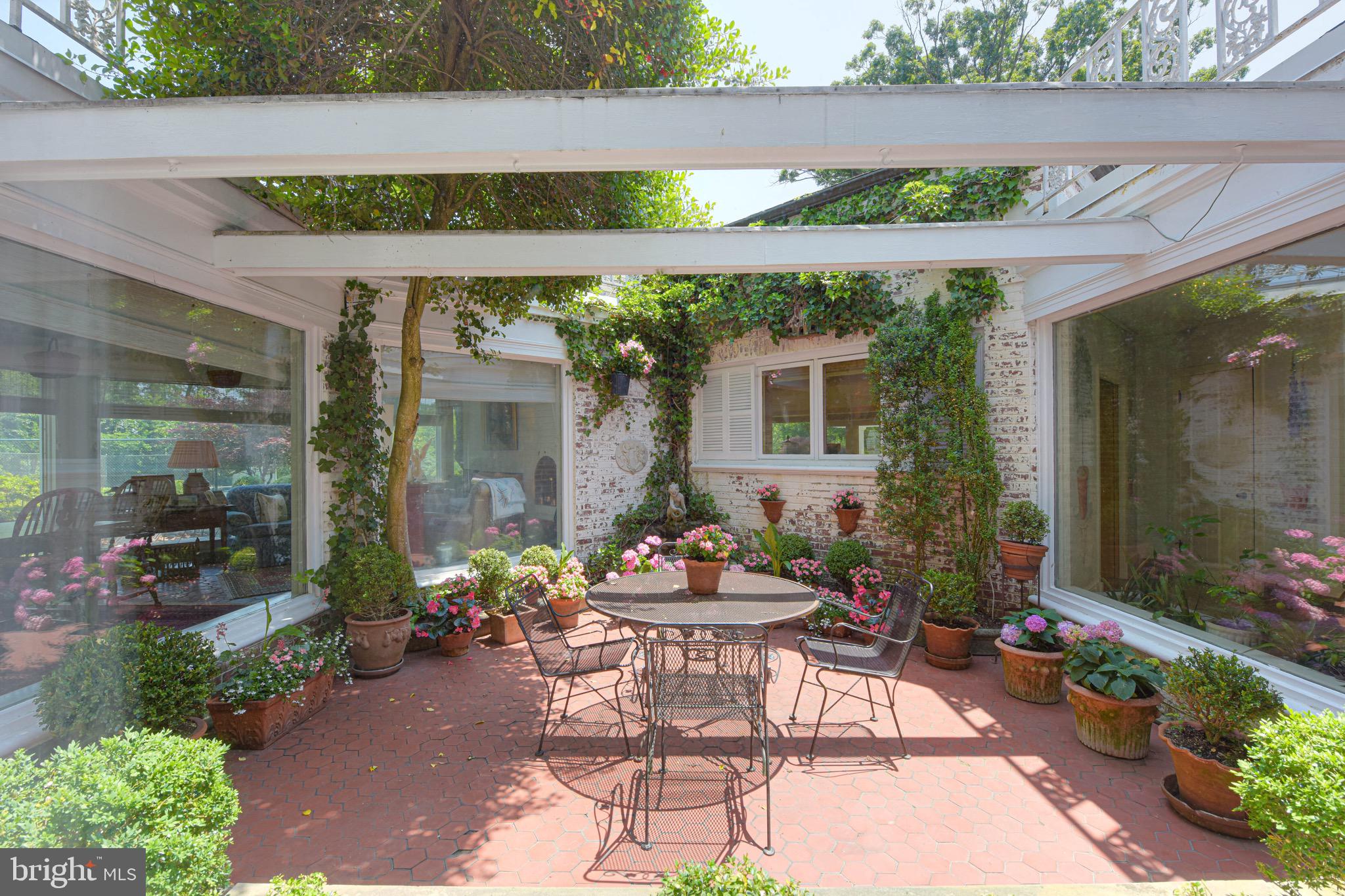 BELLE HAVEN - Residential