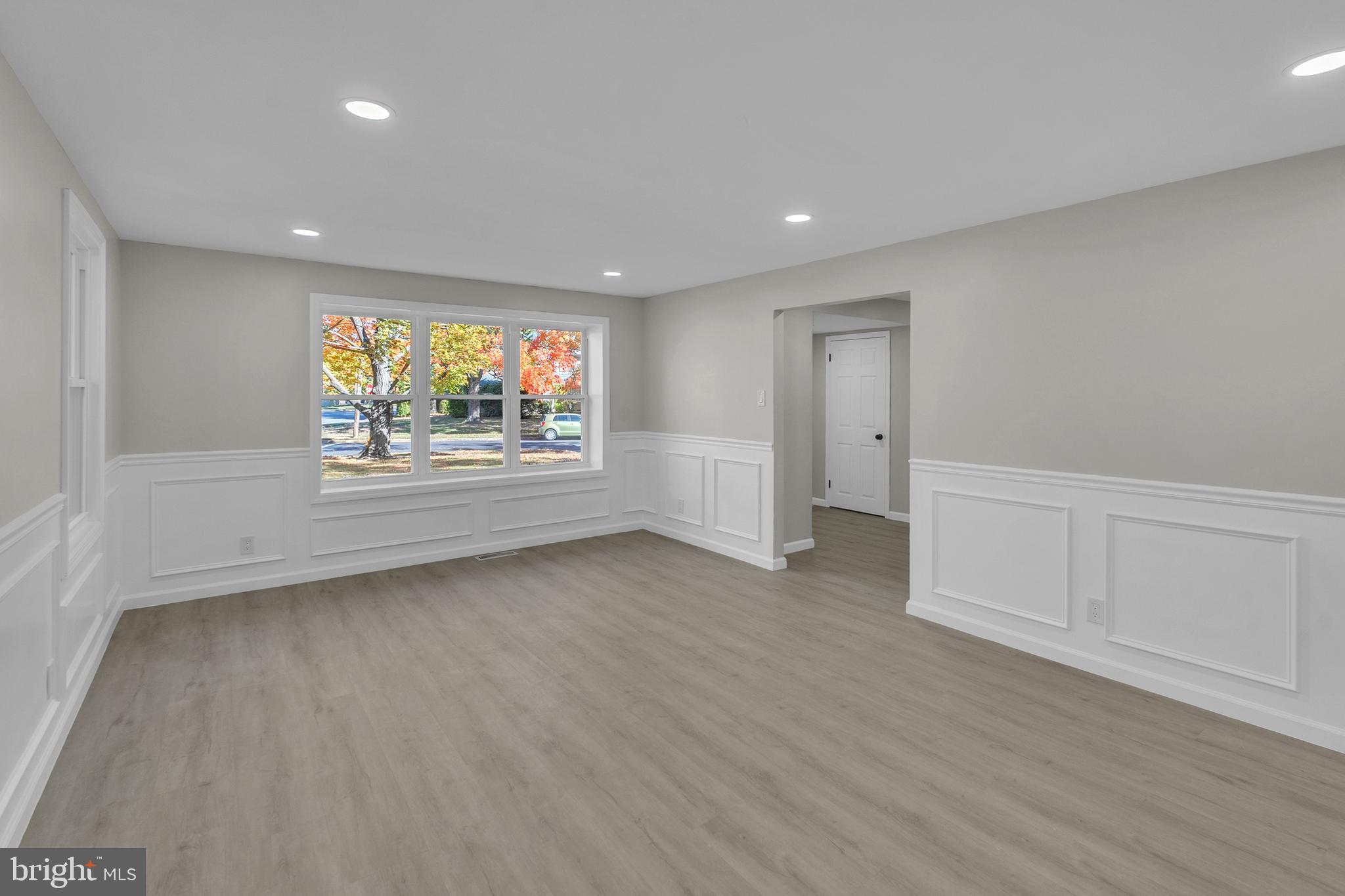 CHERRY DOWNS - Residential