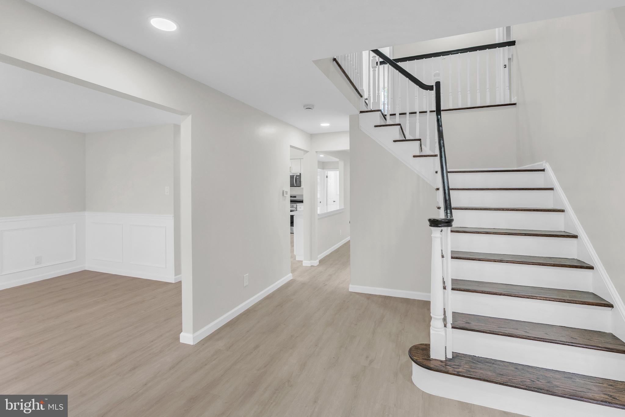 CHERRY DOWNS - Residential