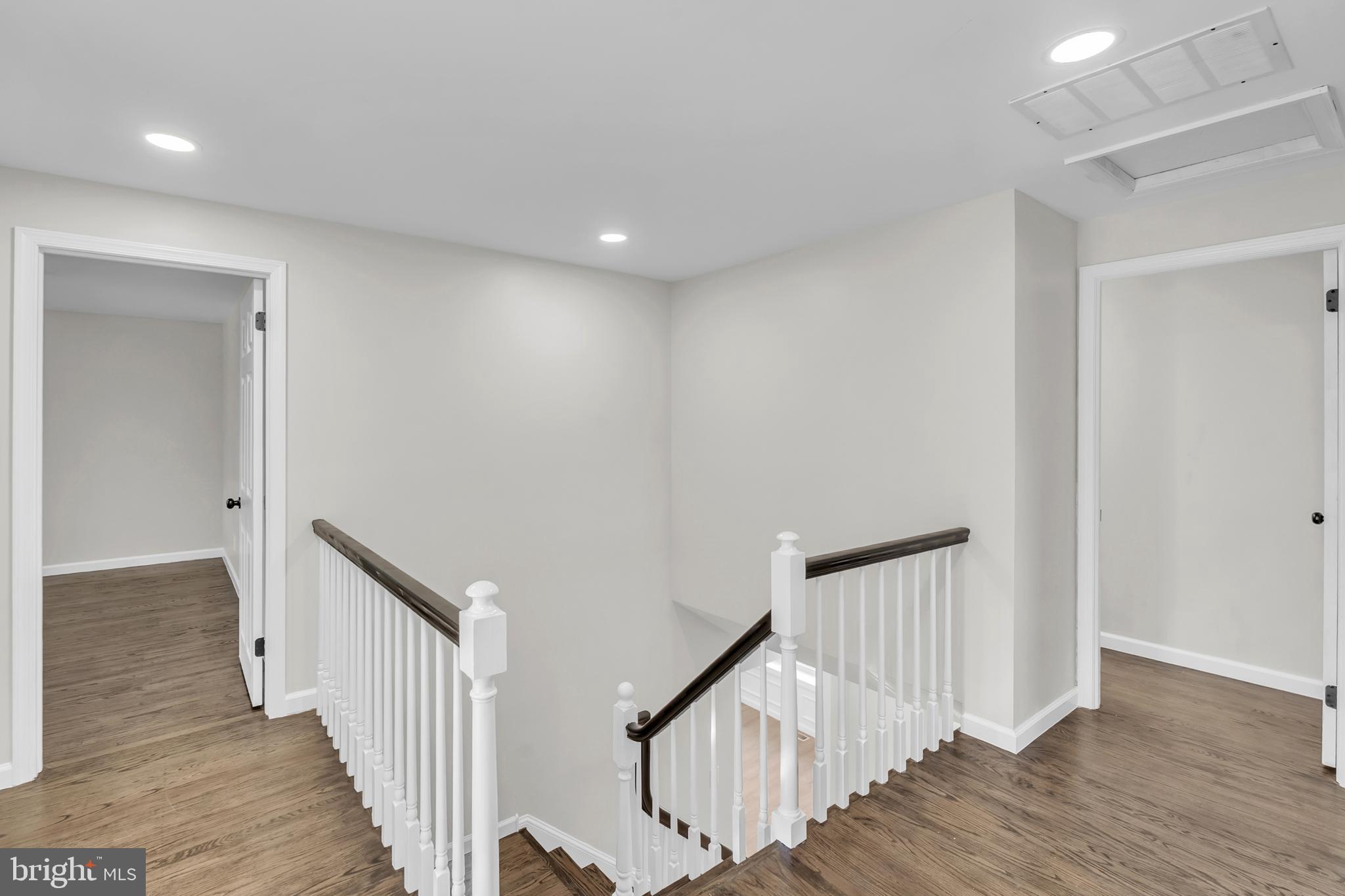 CHERRY DOWNS - Residential