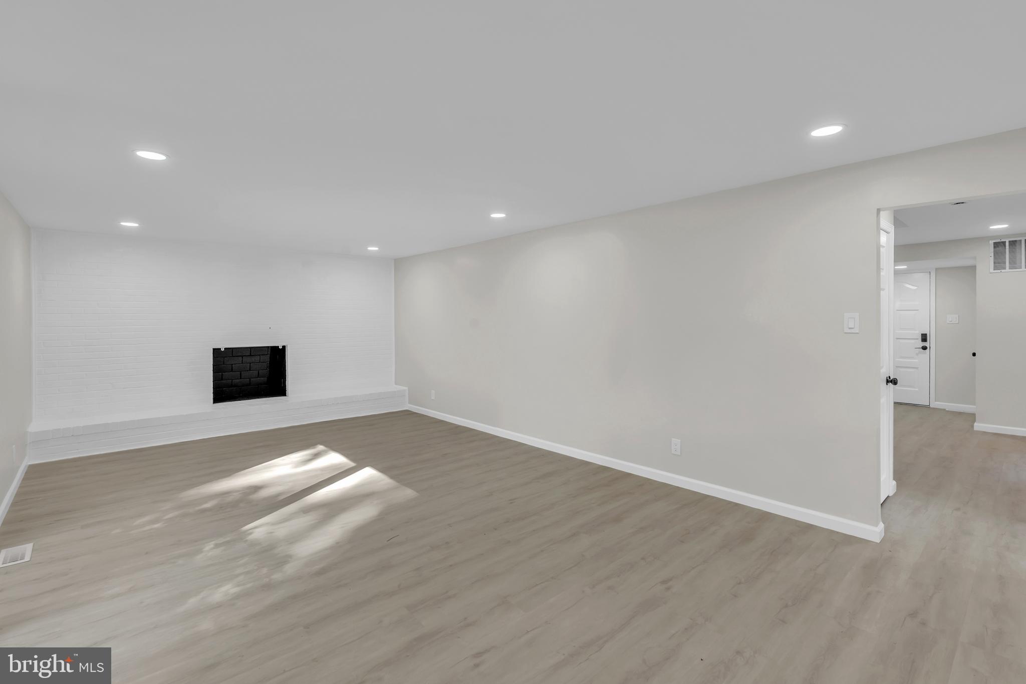 CHERRY DOWNS - Residential