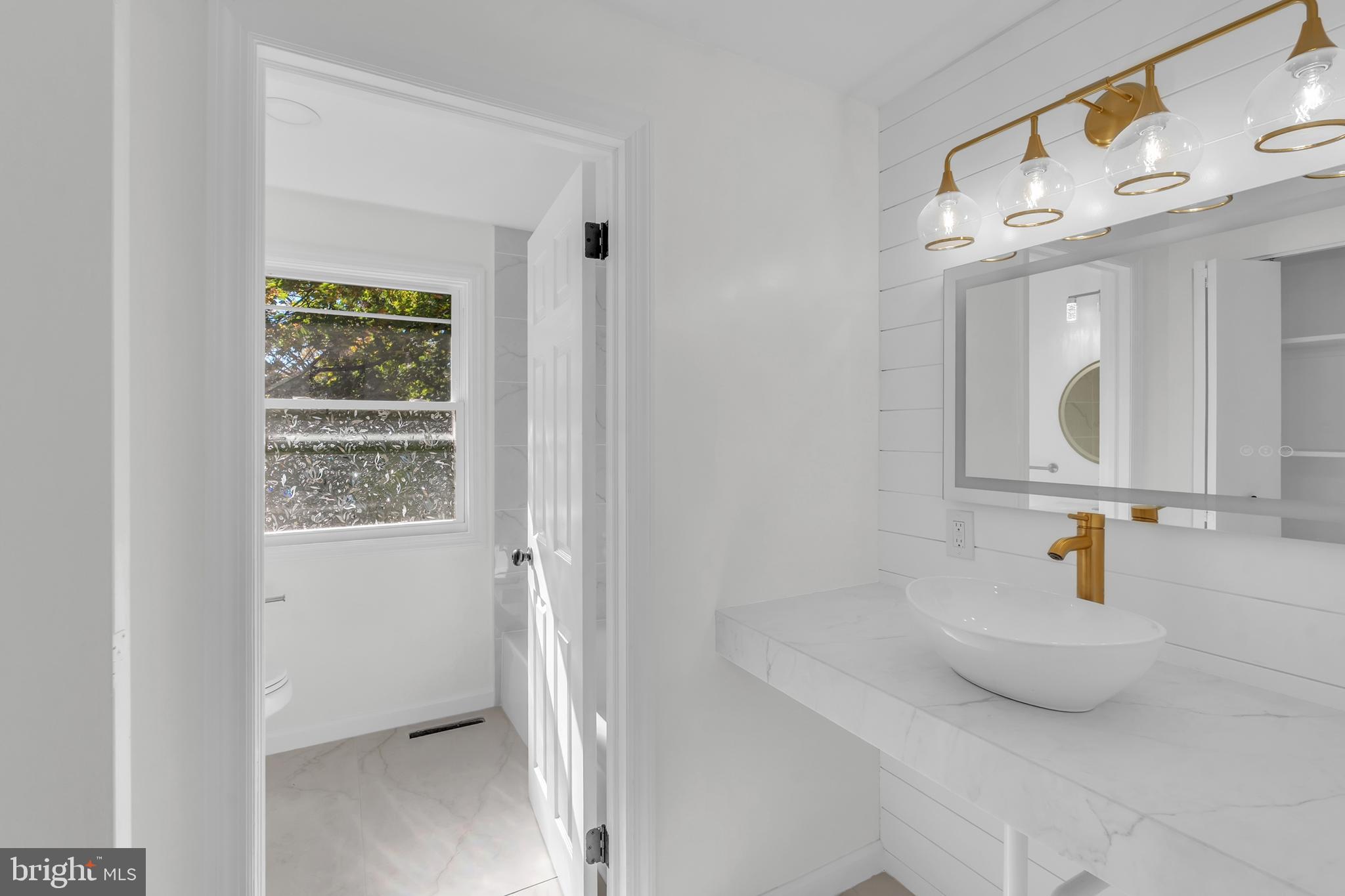 CHERRY DOWNS - Residential