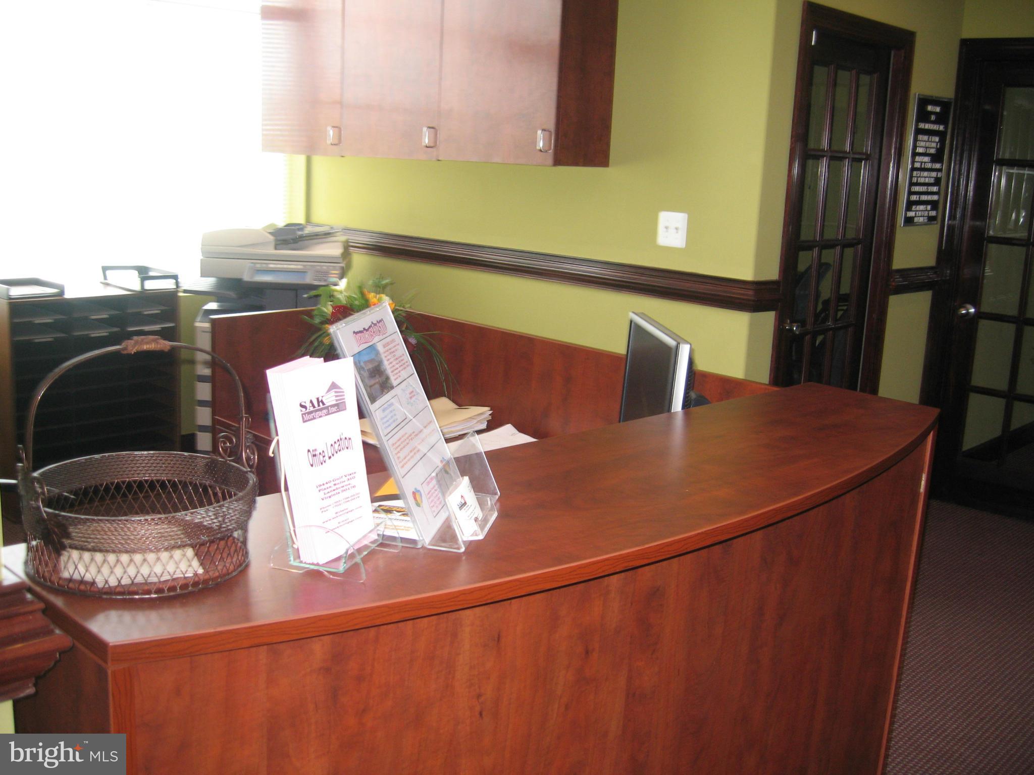 LANSDOWNE EXECUTIVE CENTER - Commercial Sale