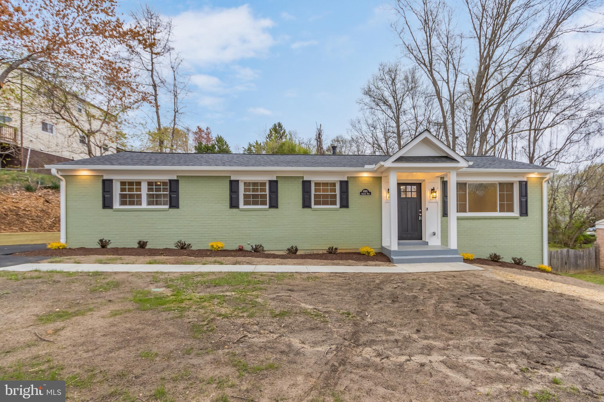 OAKLAWN MANOR - Residential