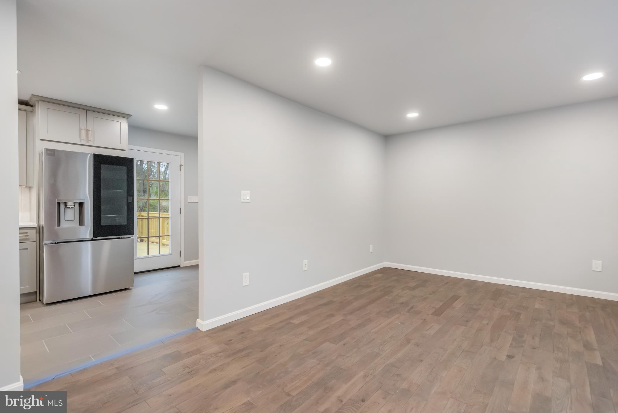 OAKLAWN MANOR - Residential