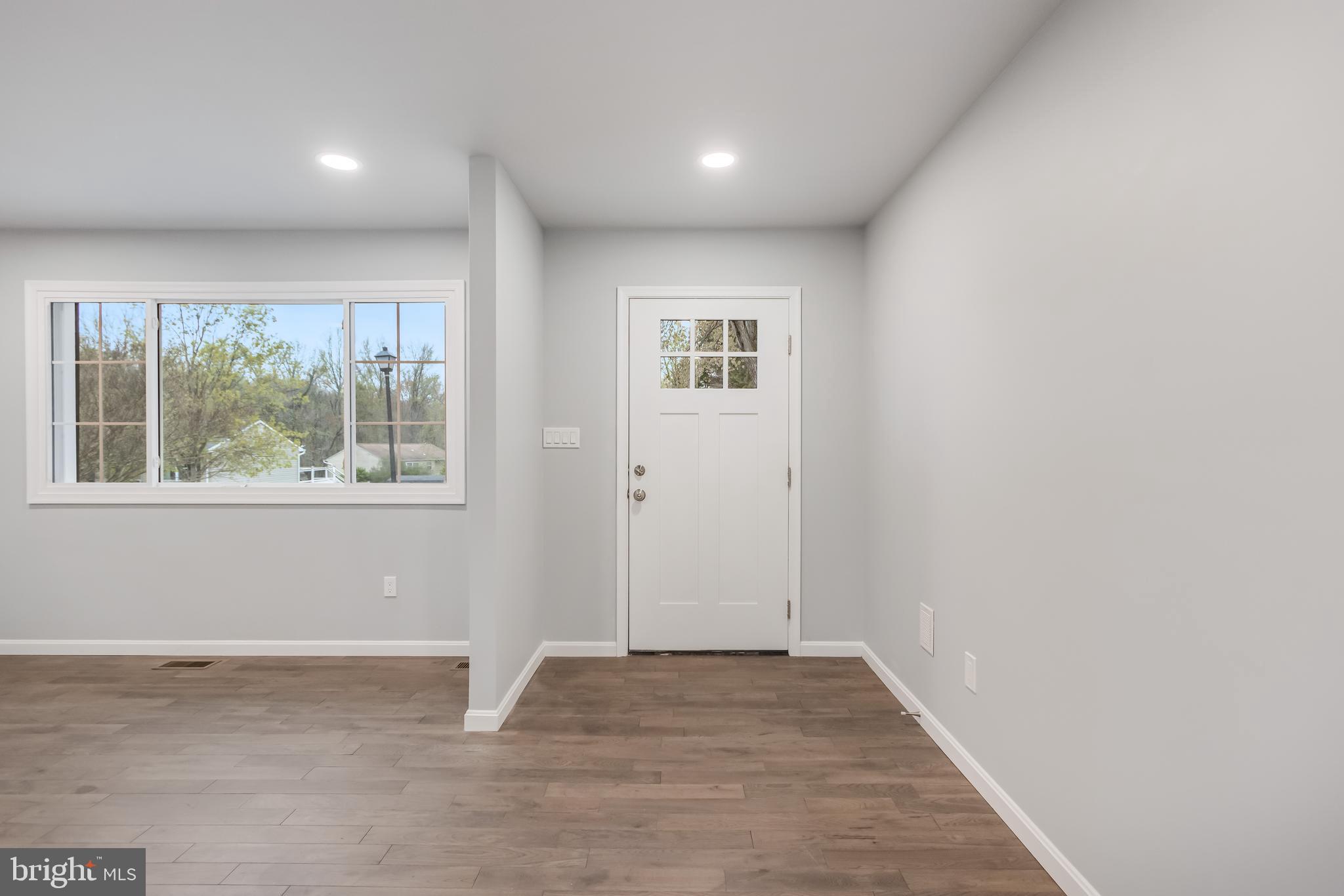 OAKLAWN MANOR - Residential