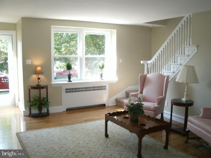 MAYFAIR - Residential