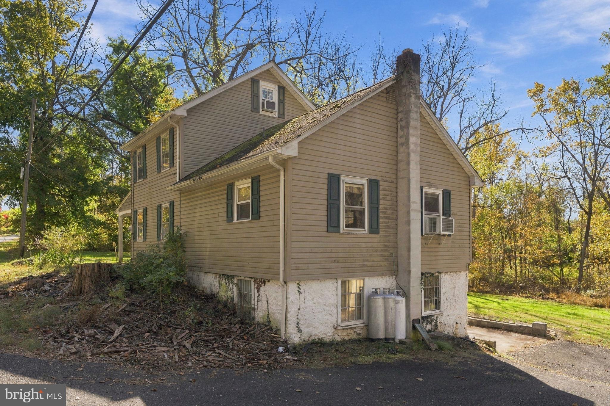 1680 CANARY ROAD