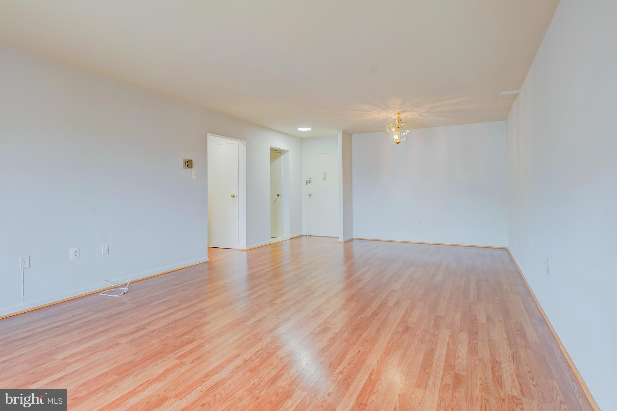 WEST SPRING - Residential