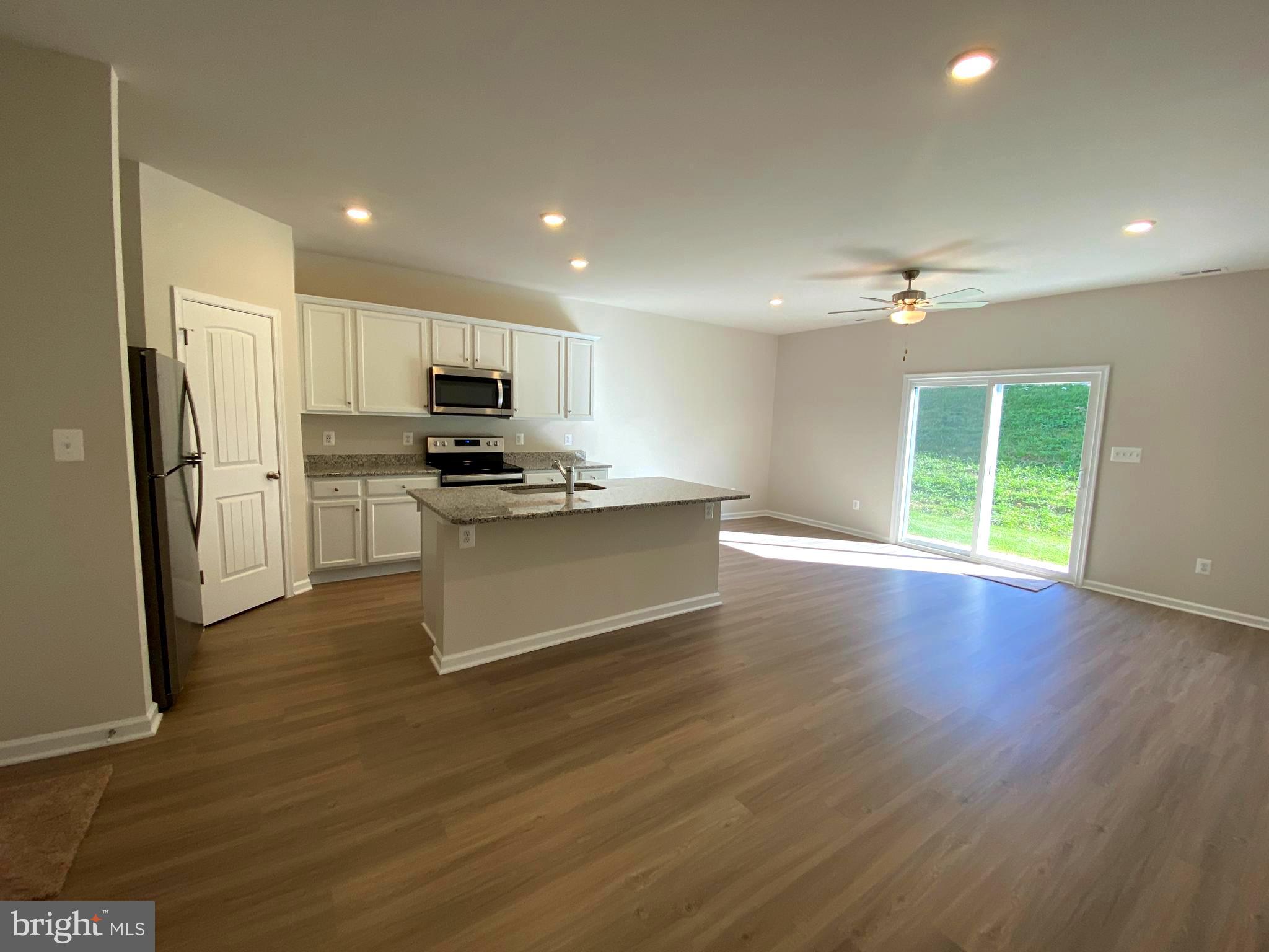 HOMEPLACE AT RIVERSIDE - Residential