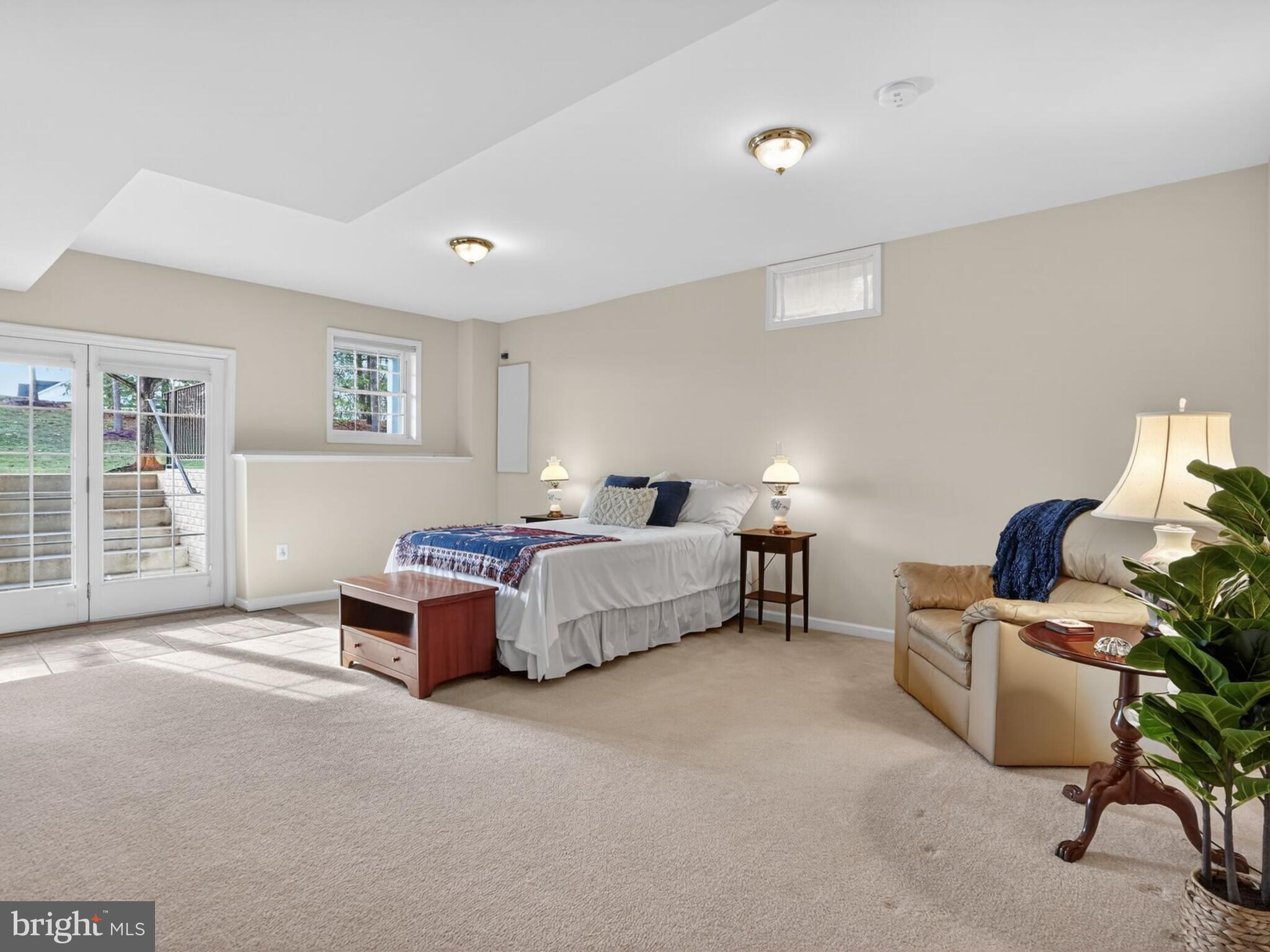 REGENCY AT DOMINION VALLEY - Residential