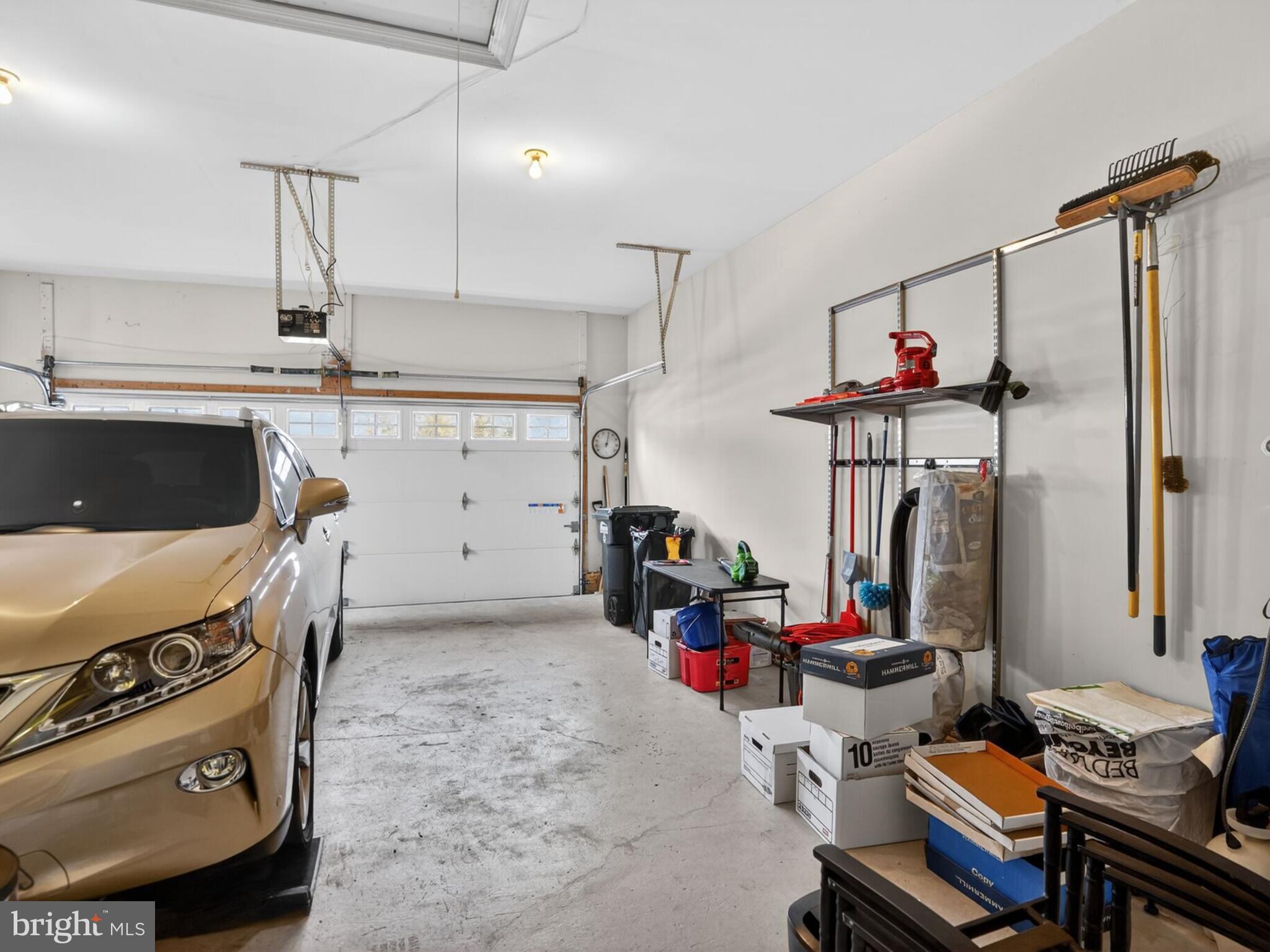 REGENCY AT DOMINION VALLEY - Residential