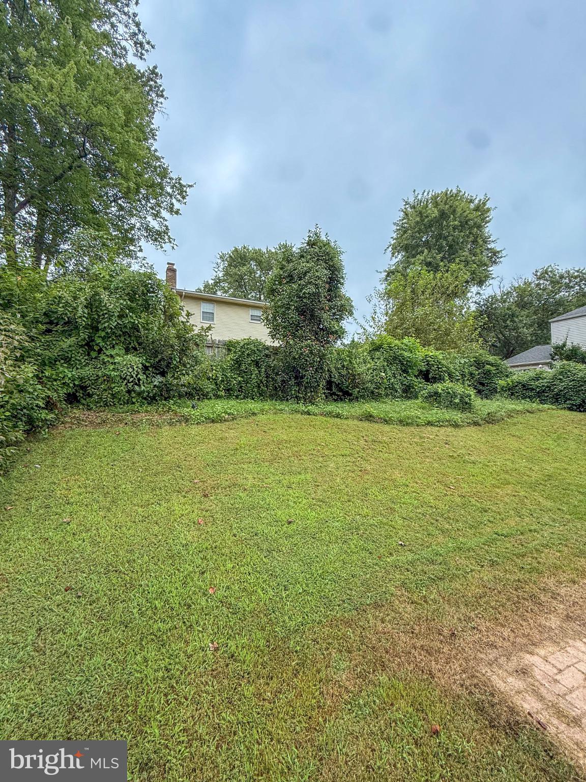 5703 OAK STAKE COURT