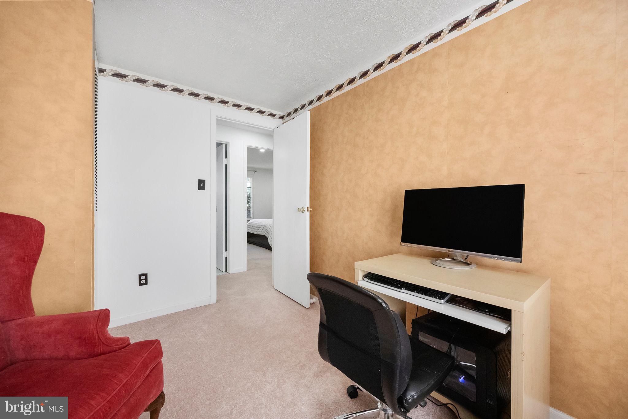 BURKE CENTRE - Residential