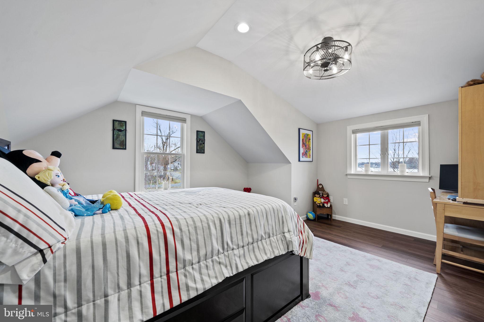 THE POINT - Residential