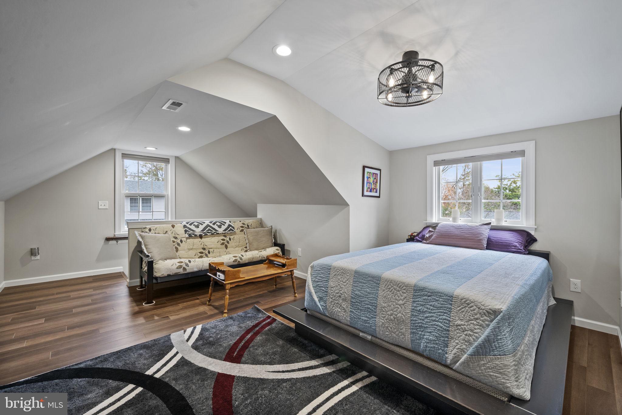 THE POINT - Residential
