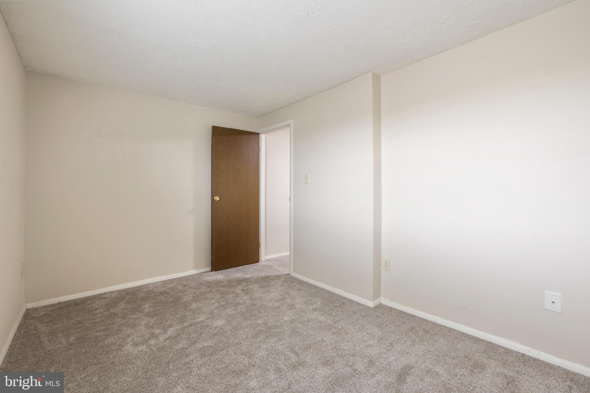 AMBER MEADOWS - Residential