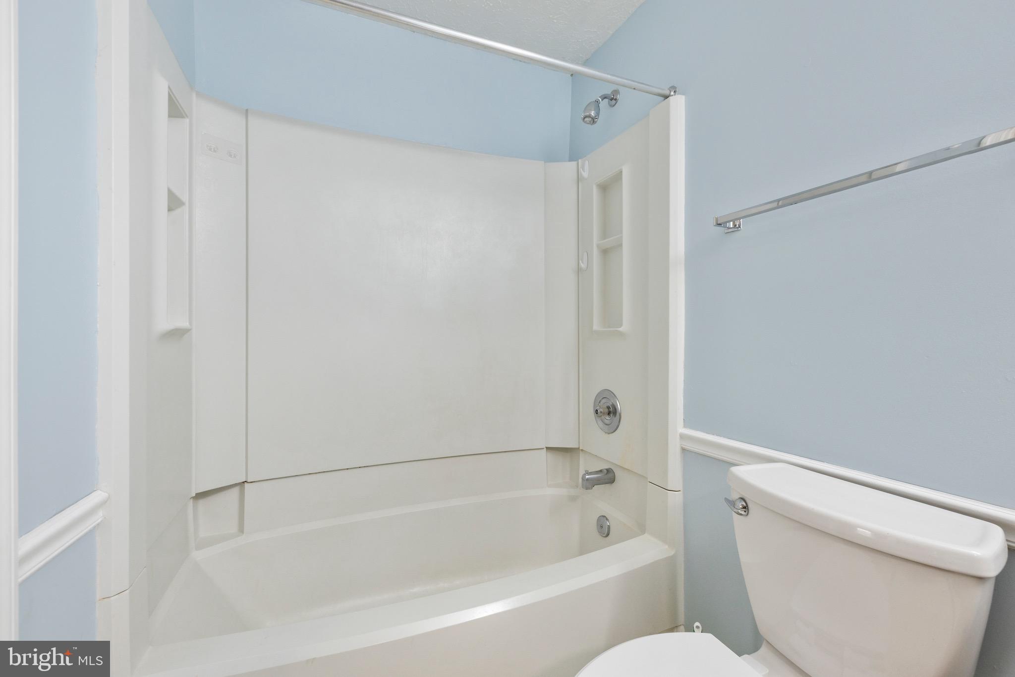 AMBER MEADOWS - Residential