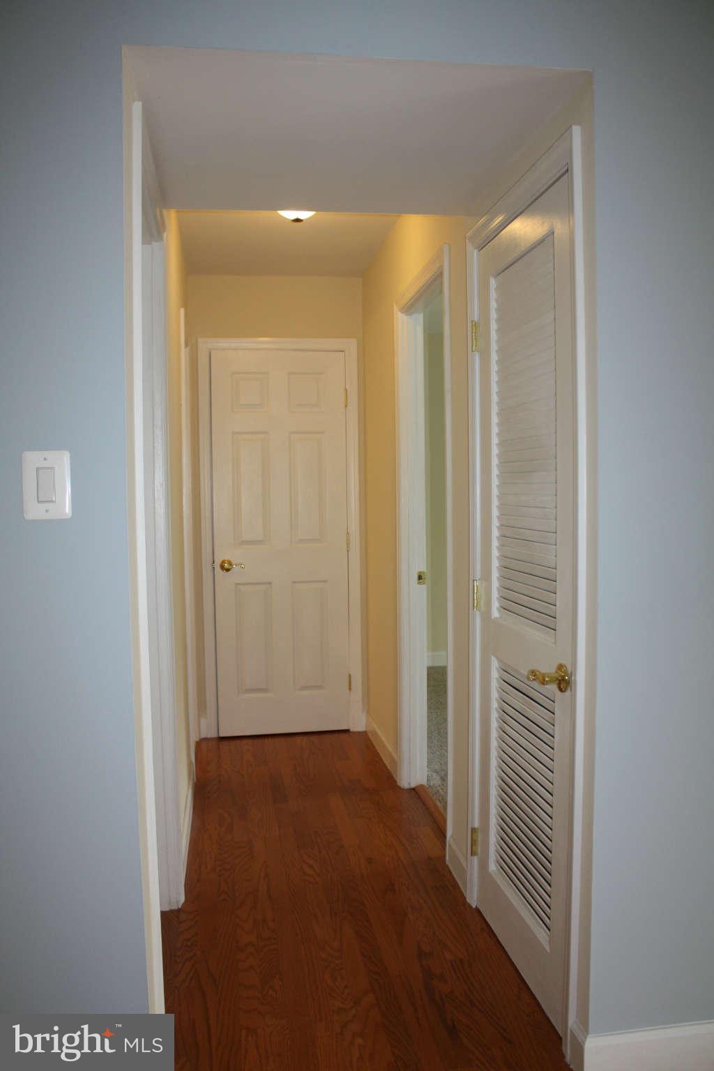 HAWTHORNE VILLAGE - Residential