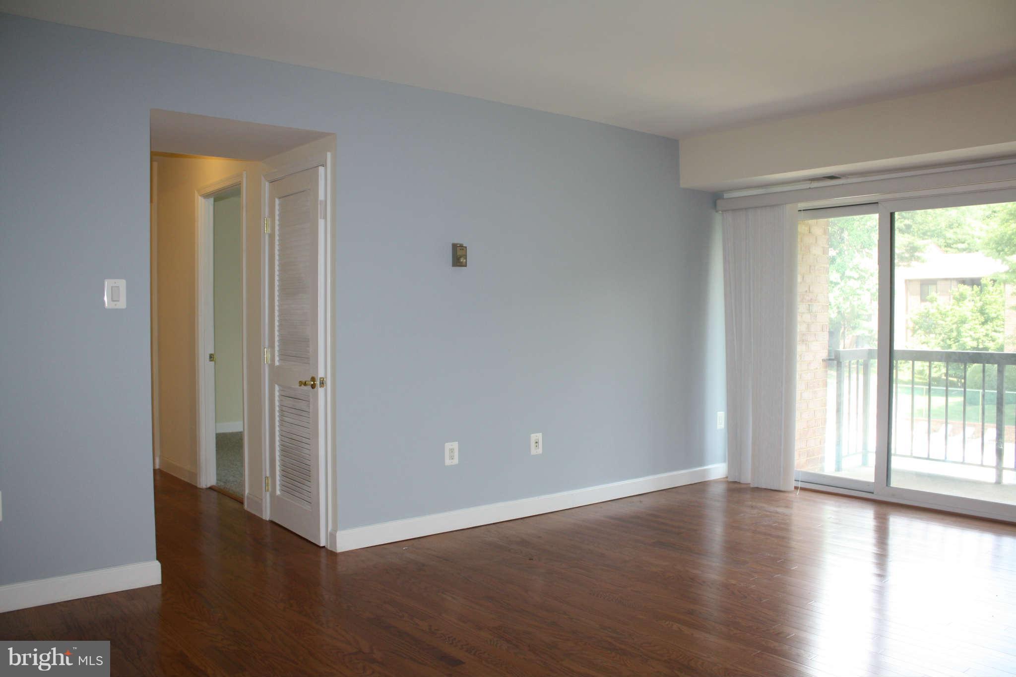 HAWTHORNE VILLAGE - Residential