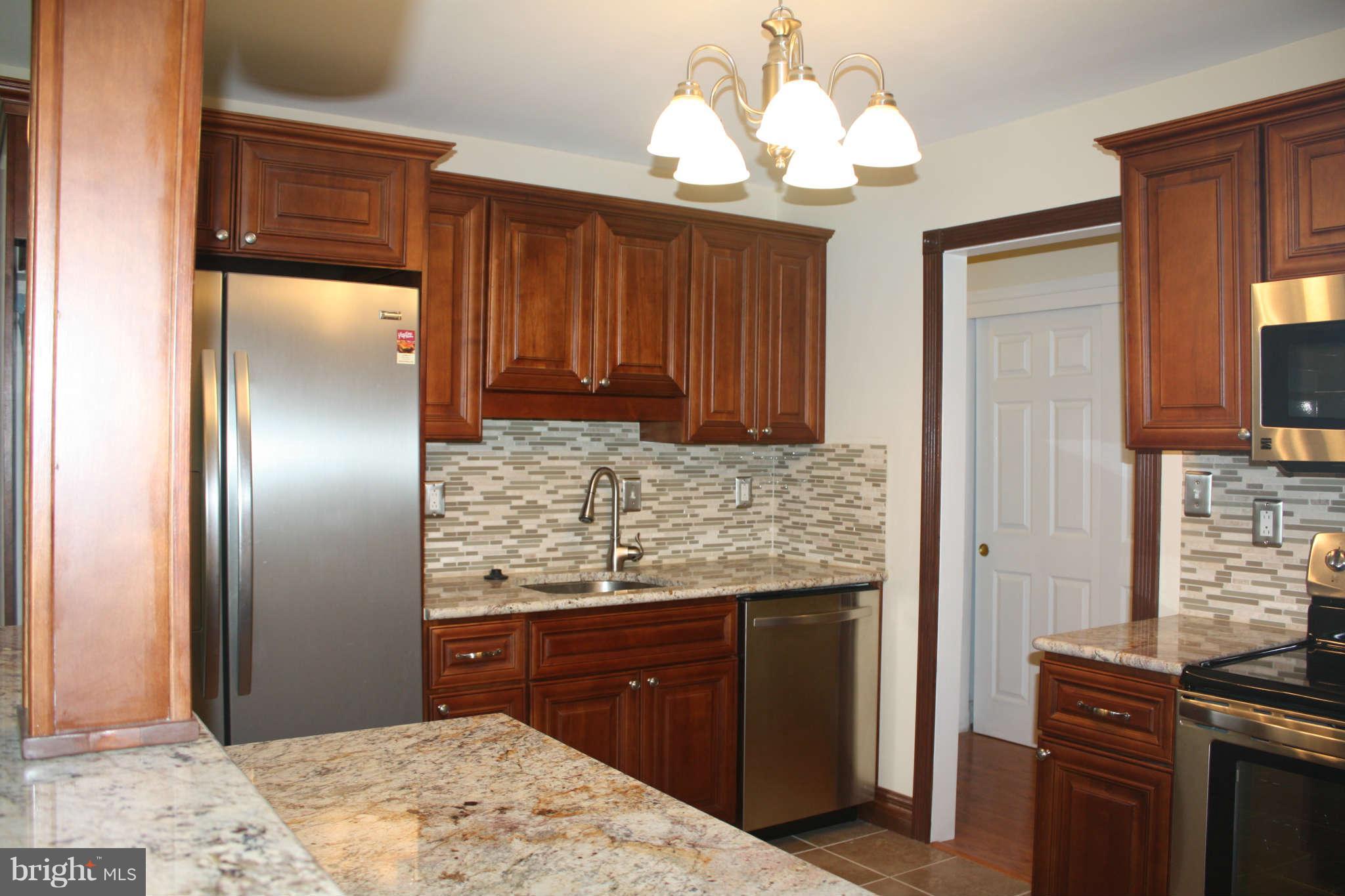 HAWTHORNE VILLAGE - Residential