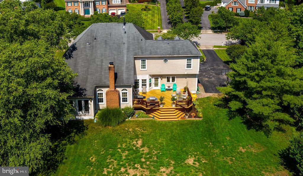 115 LONGFELLOW DRIVE