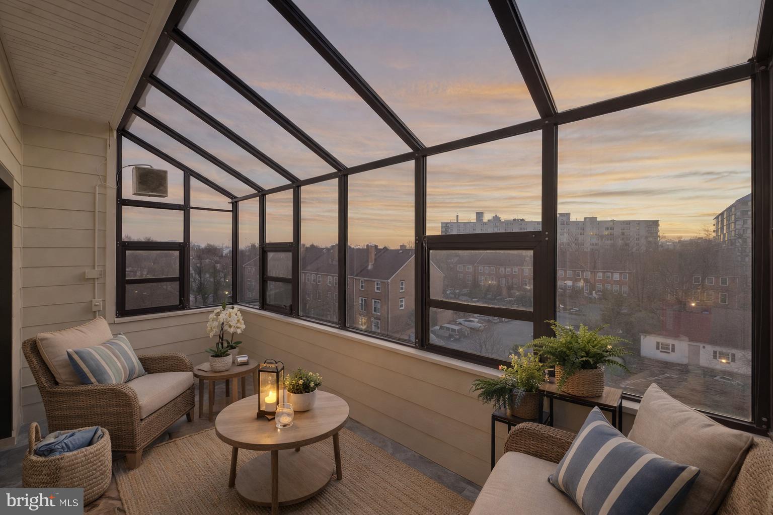 1020 N STAFFORD STREET 406