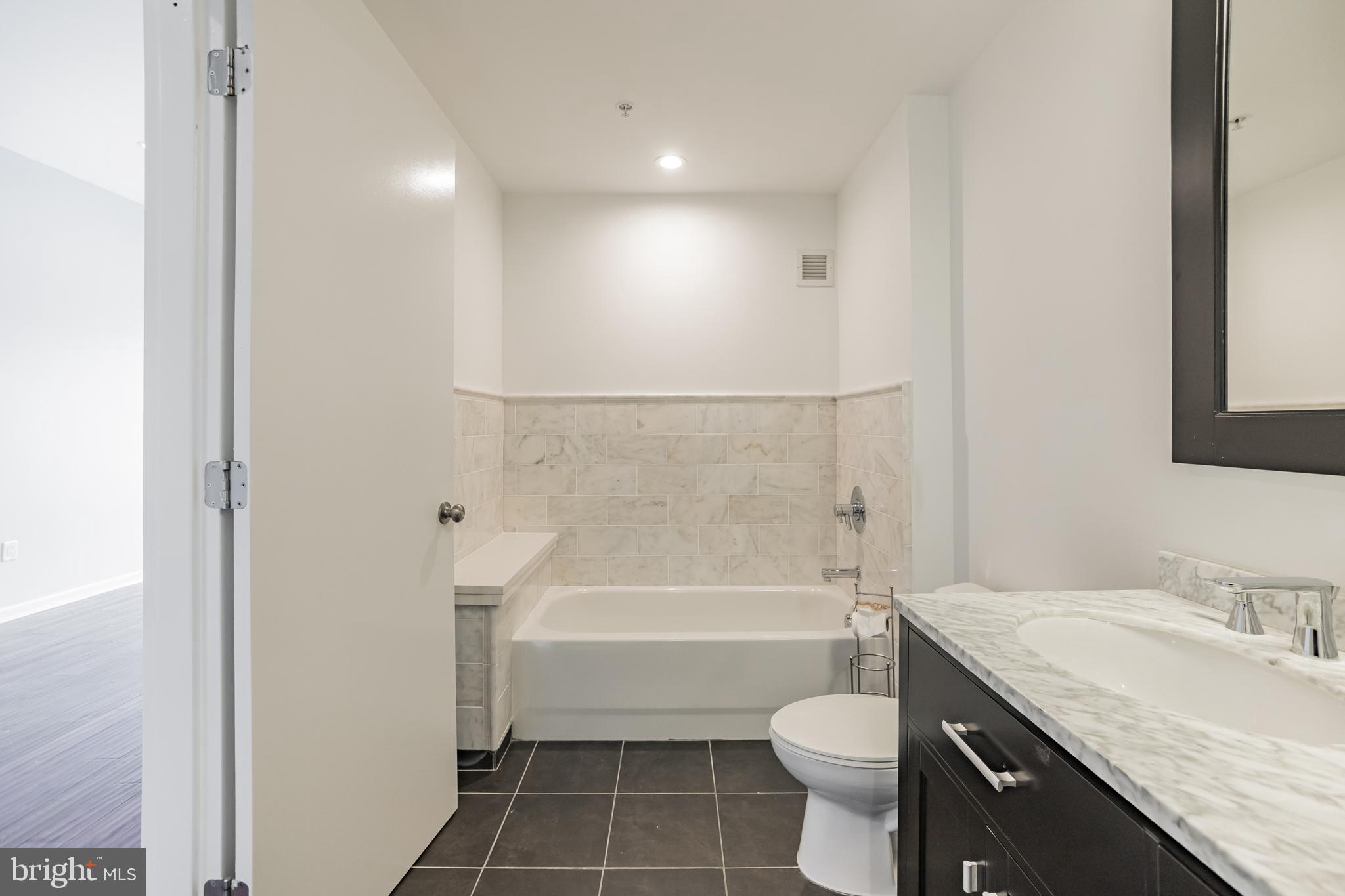 NORTHERN LIBERTIES - Residential Lease