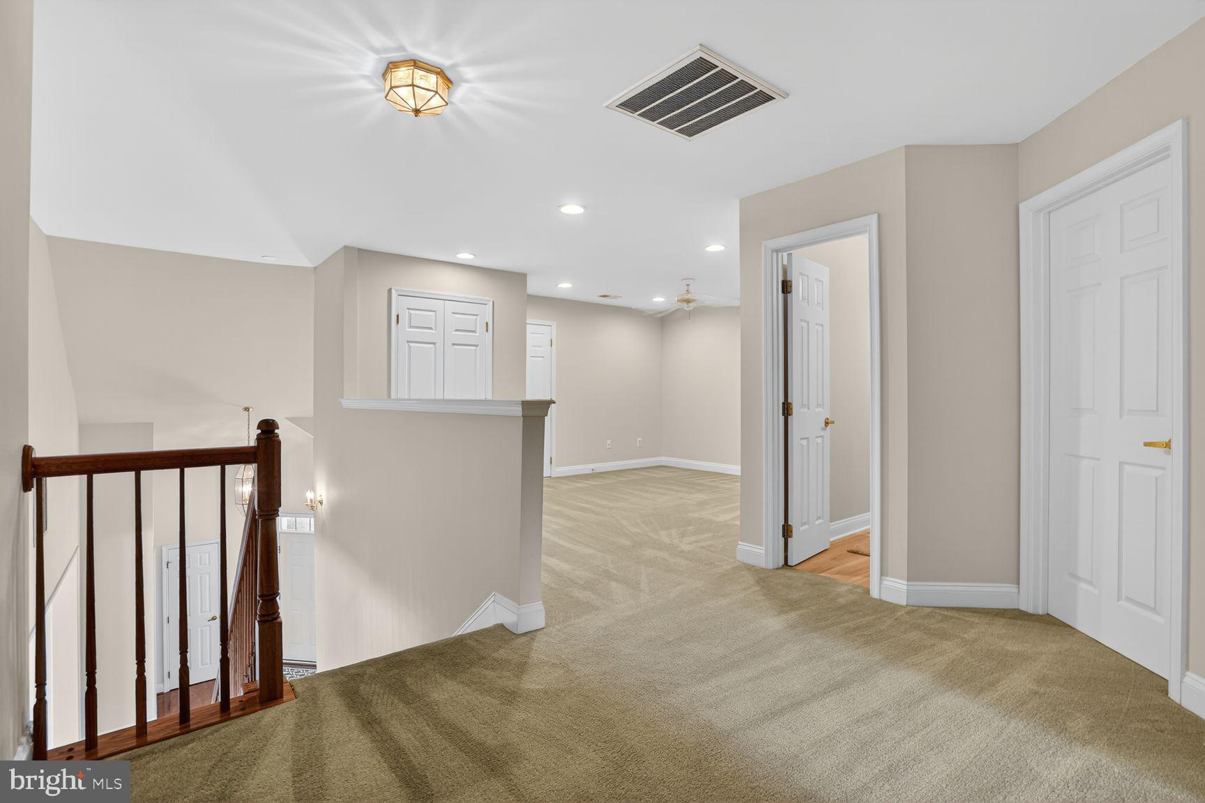 HERITAGE HUNT - Residential