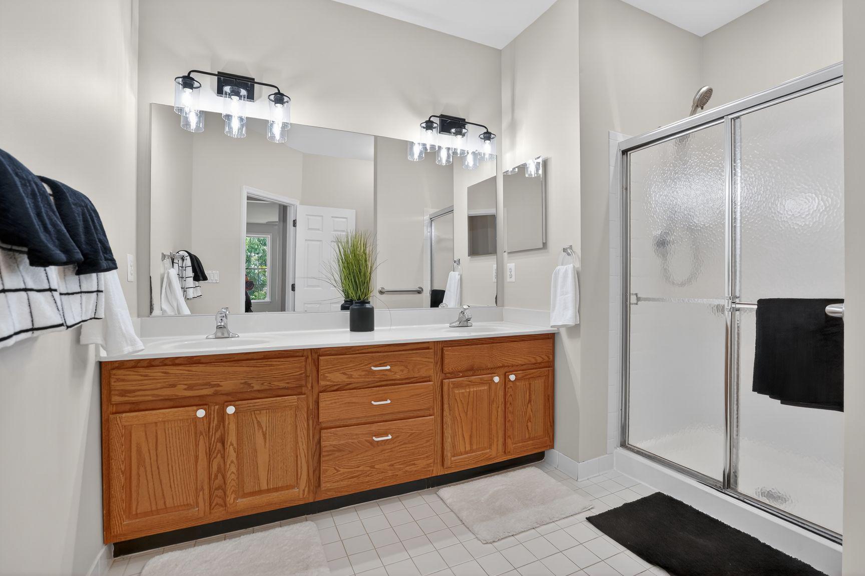 HERITAGE HUNT - Residential