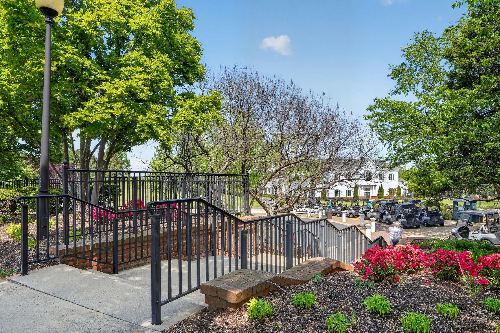 HERITAGE HUNT - Residential