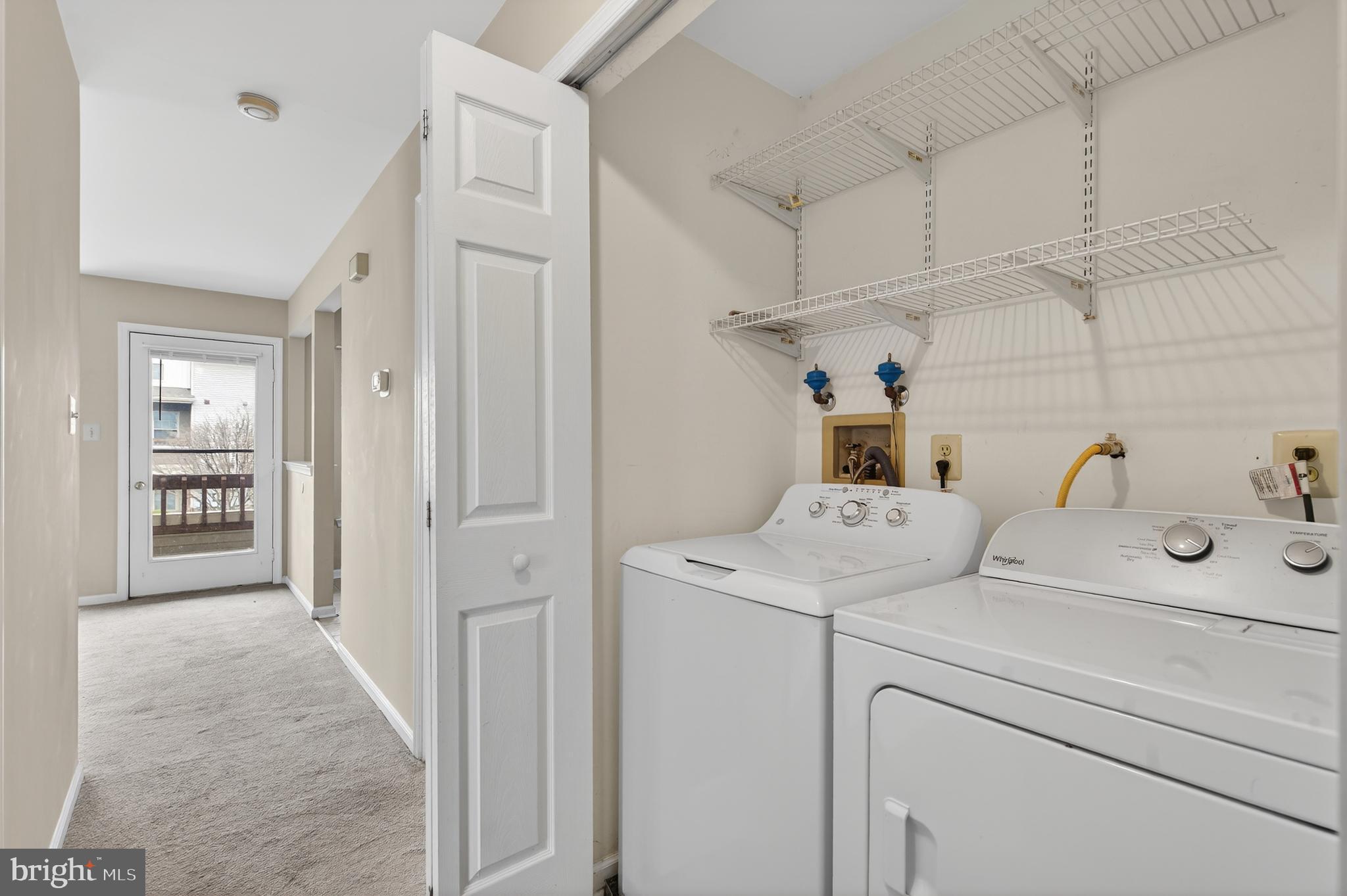 MAKEFIELD GLEN - Residential