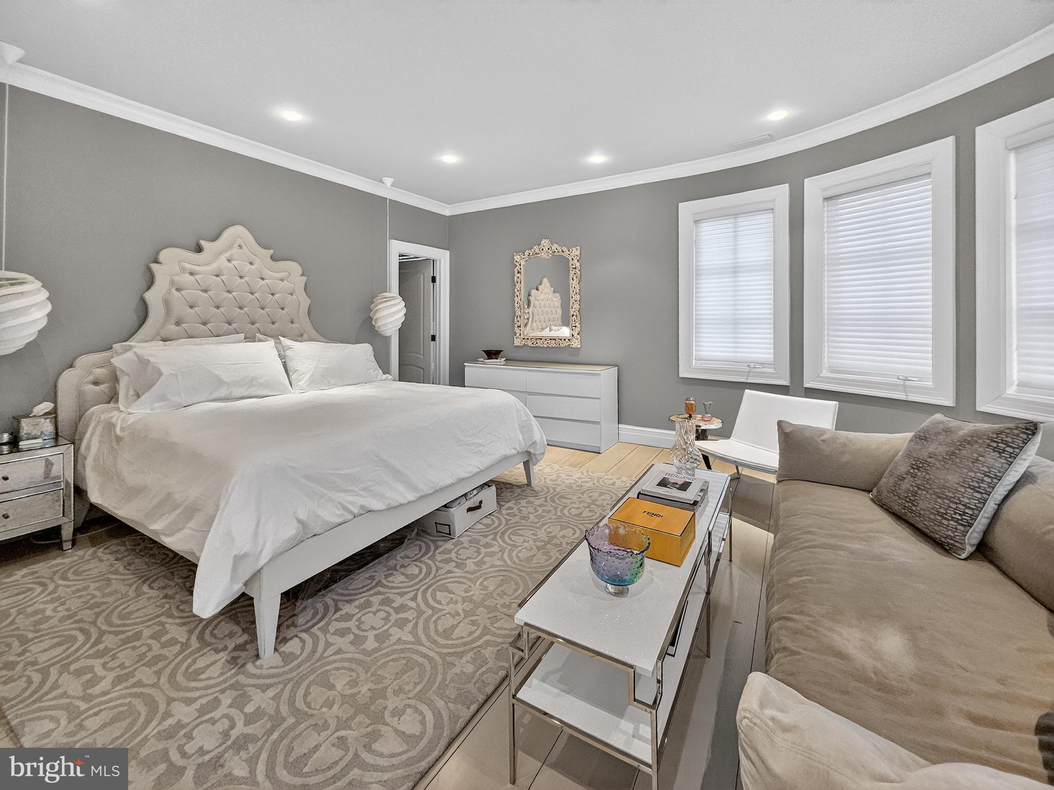 KENWOOD - Residential