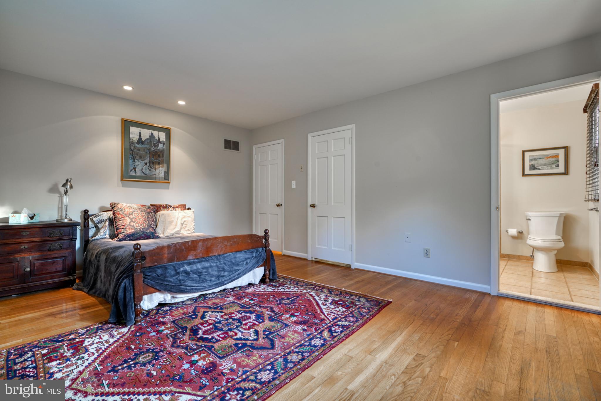 CAMBRIA - Residential