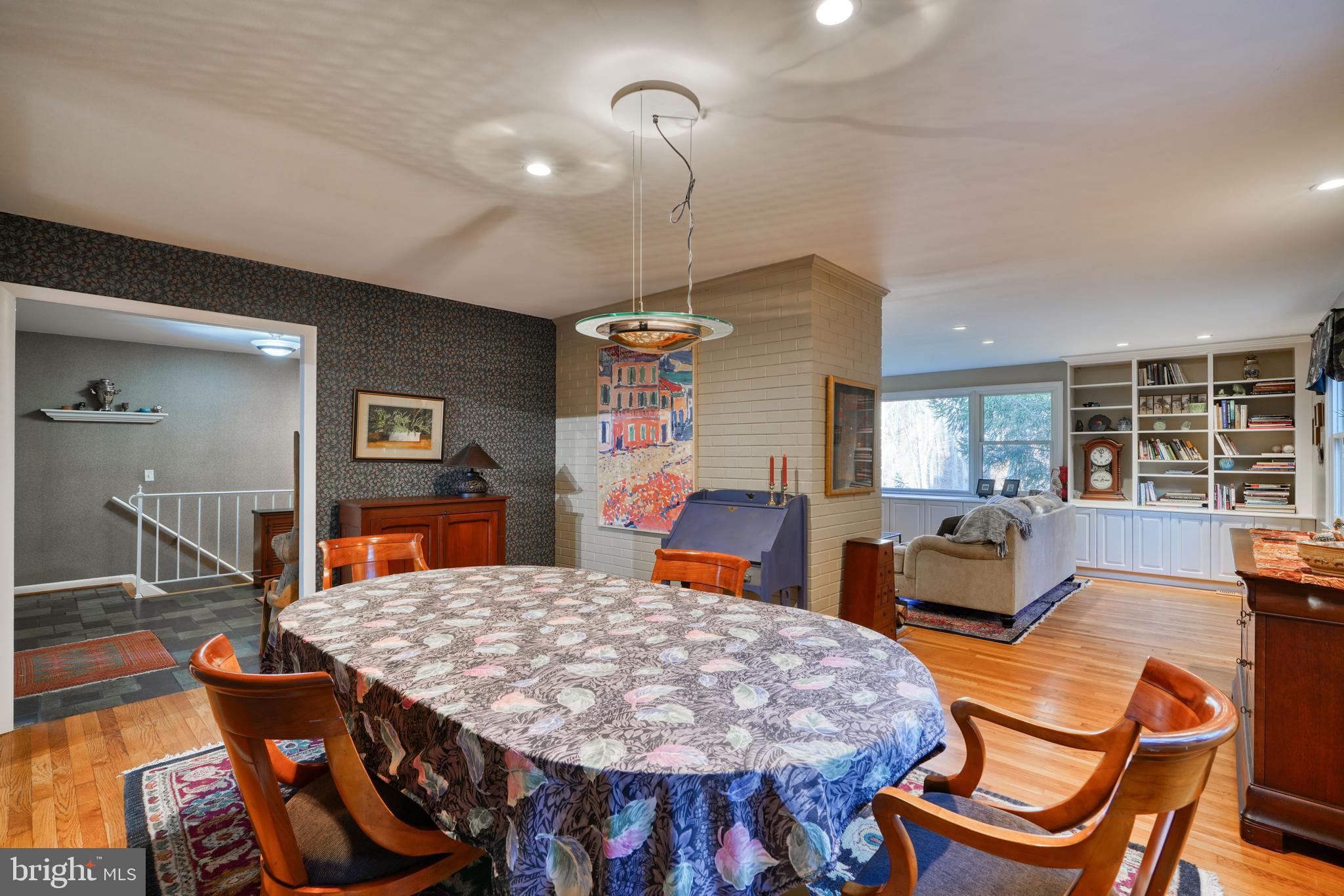 CAMBRIA - Residential