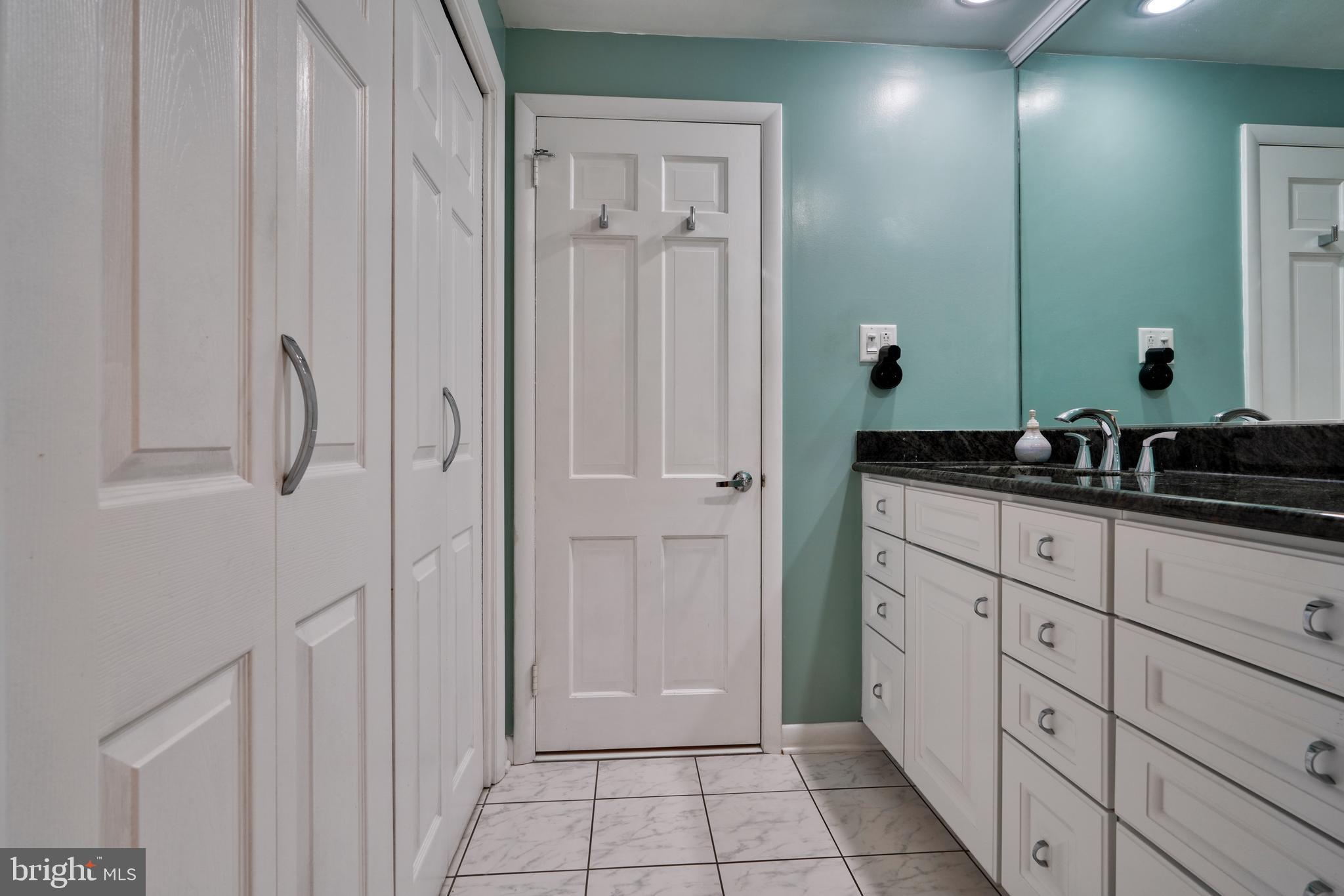 CAMBRIA - Residential