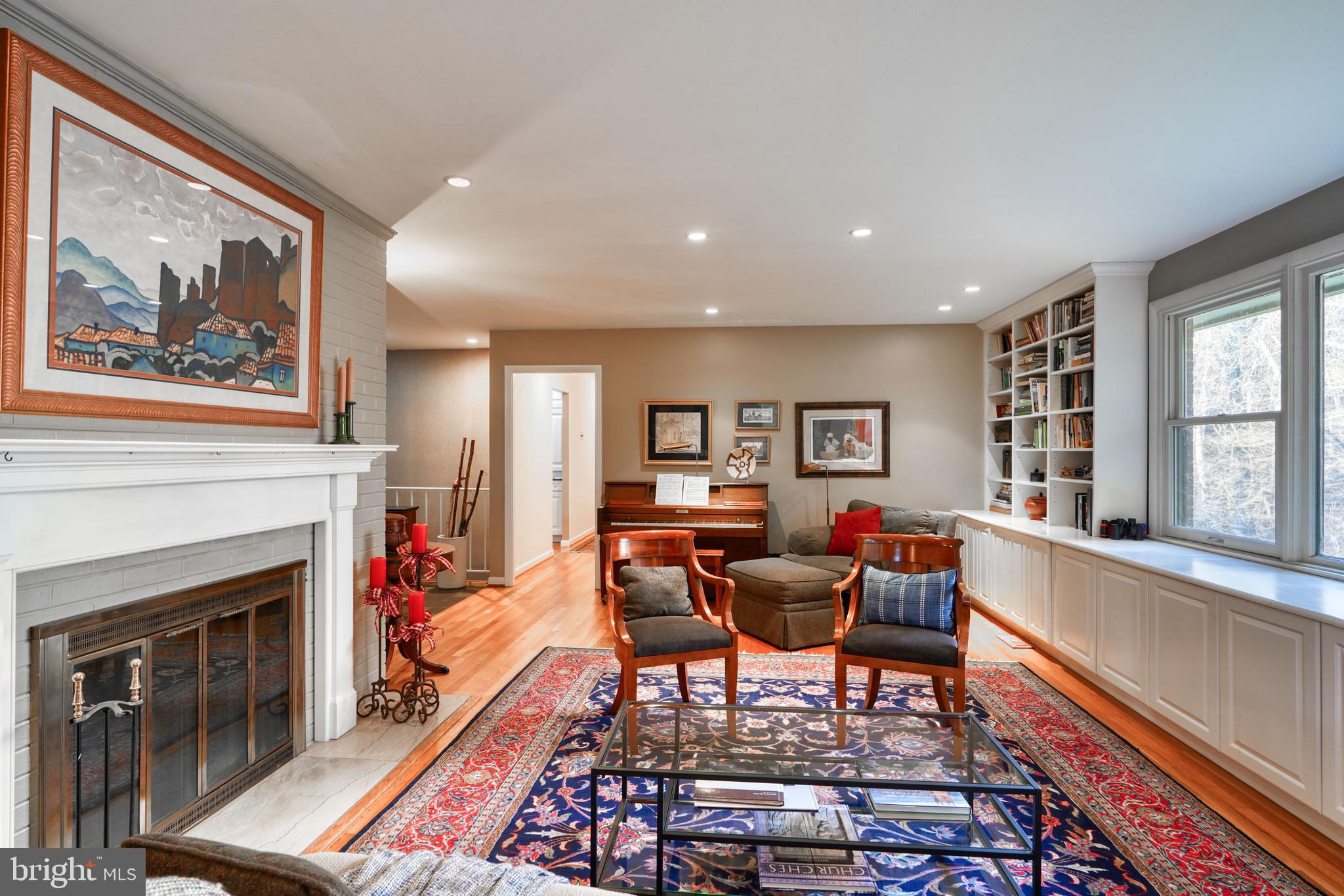 CAMBRIA - Residential