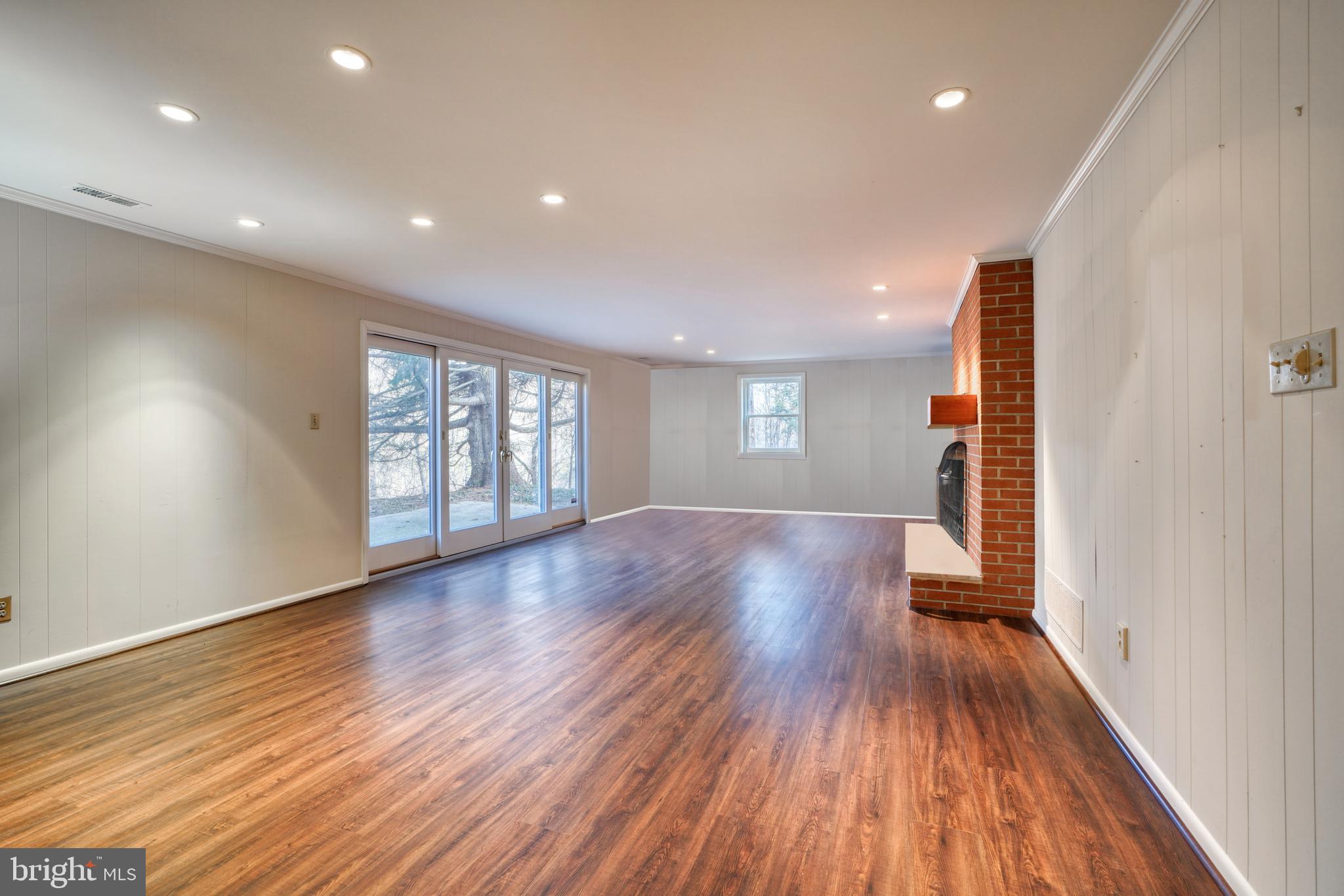 CAMBRIA - Residential