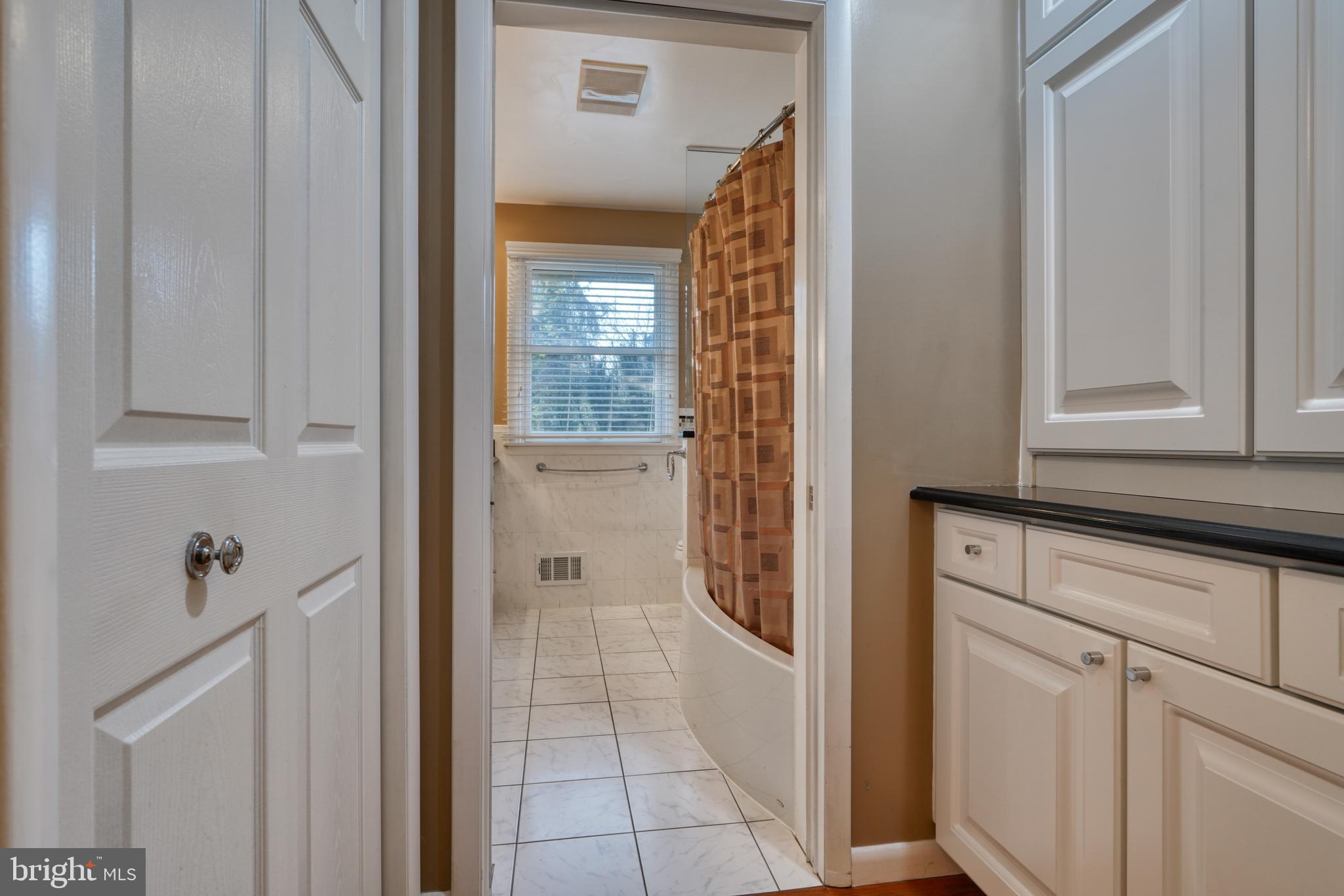 CAMBRIA - Residential