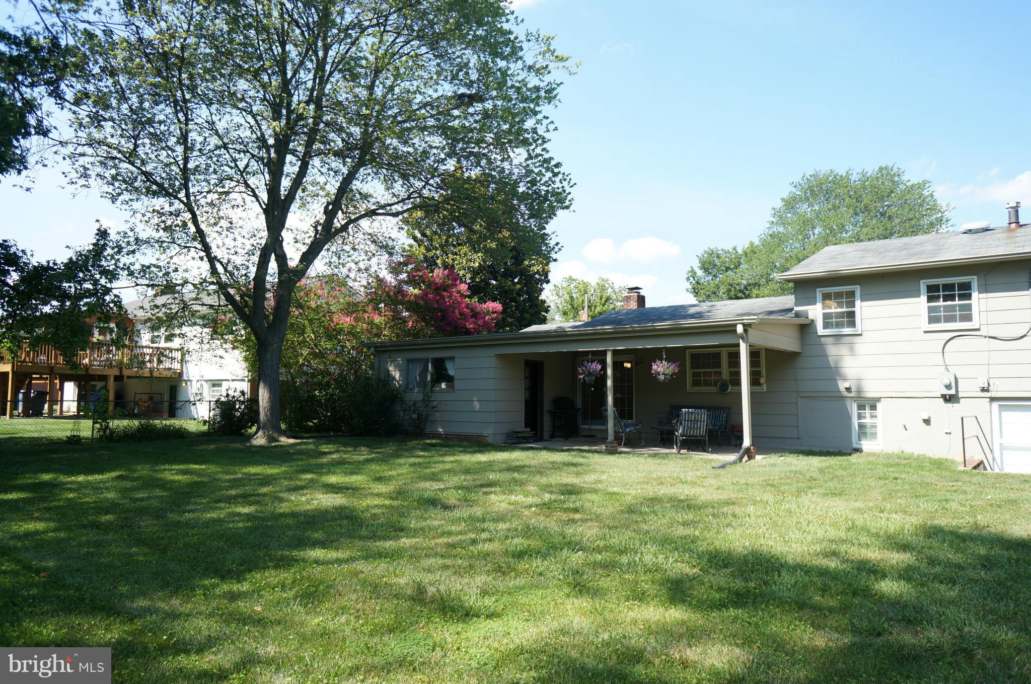 HAYFIELD FARM - Residential
