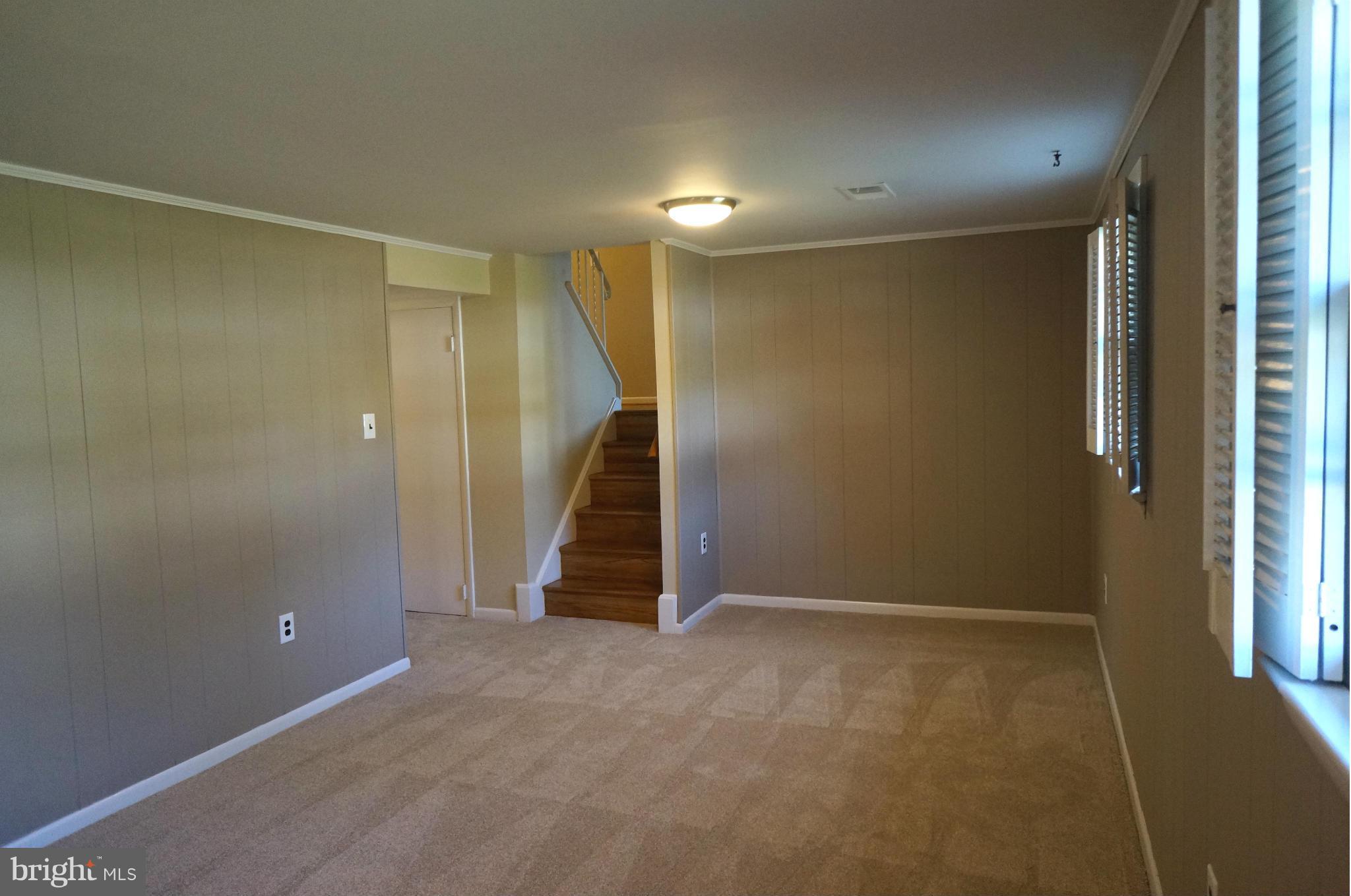 HAYFIELD FARM - Residential