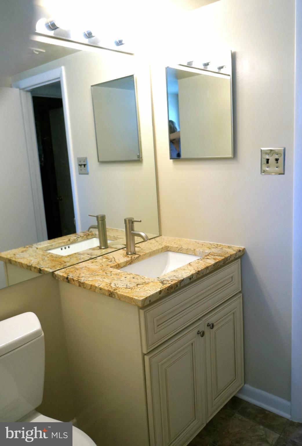 HAYFIELD FARM - Residential