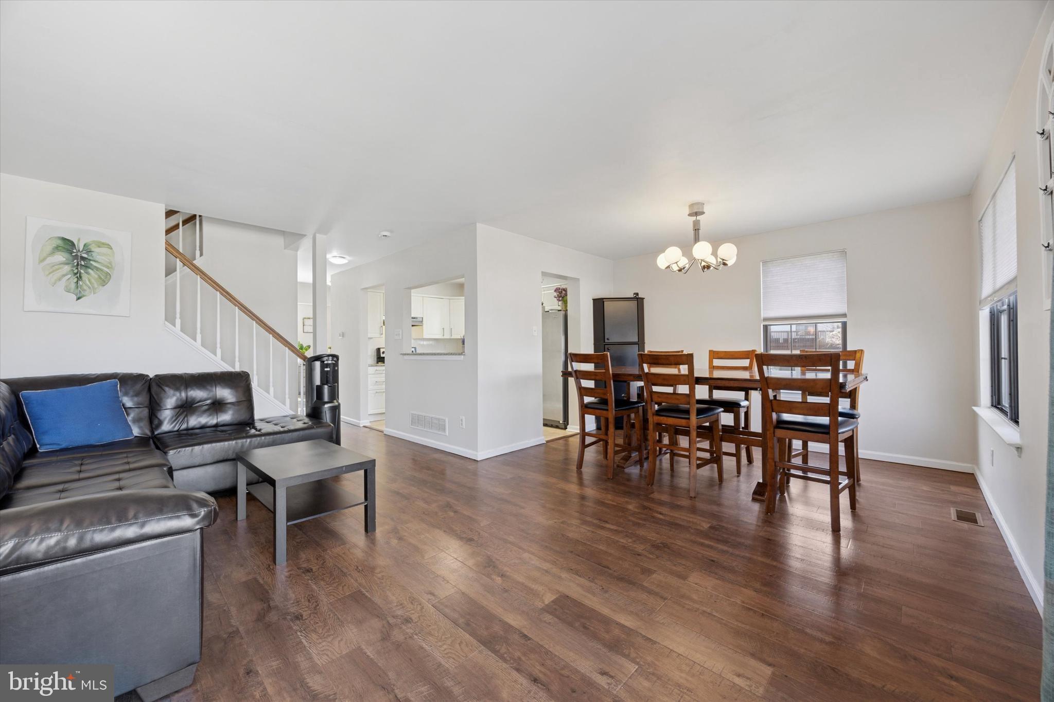 WILLISTOWN WOODS - Residential