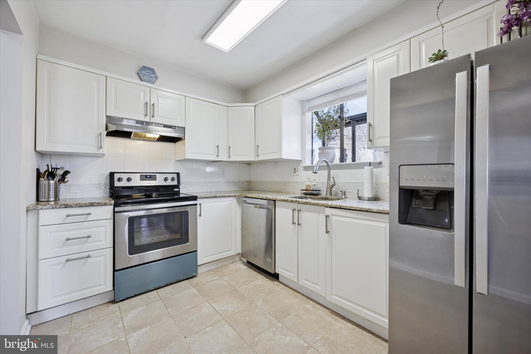 WILLISTOWN WOODS - Residential