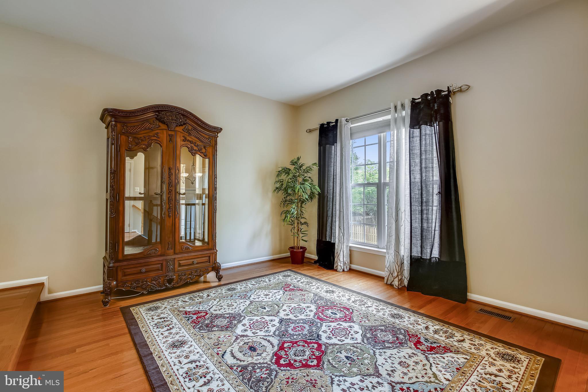 COLONNADE AT DULLES - Residential Lease